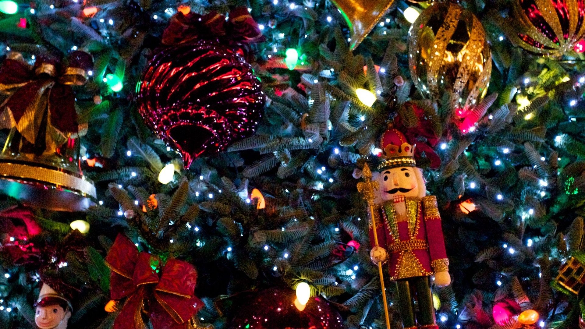 Nutcracker, Captivating wallpapers, Magical holiday spirit, Stunning visuals, 1920x1080 Full HD Desktop