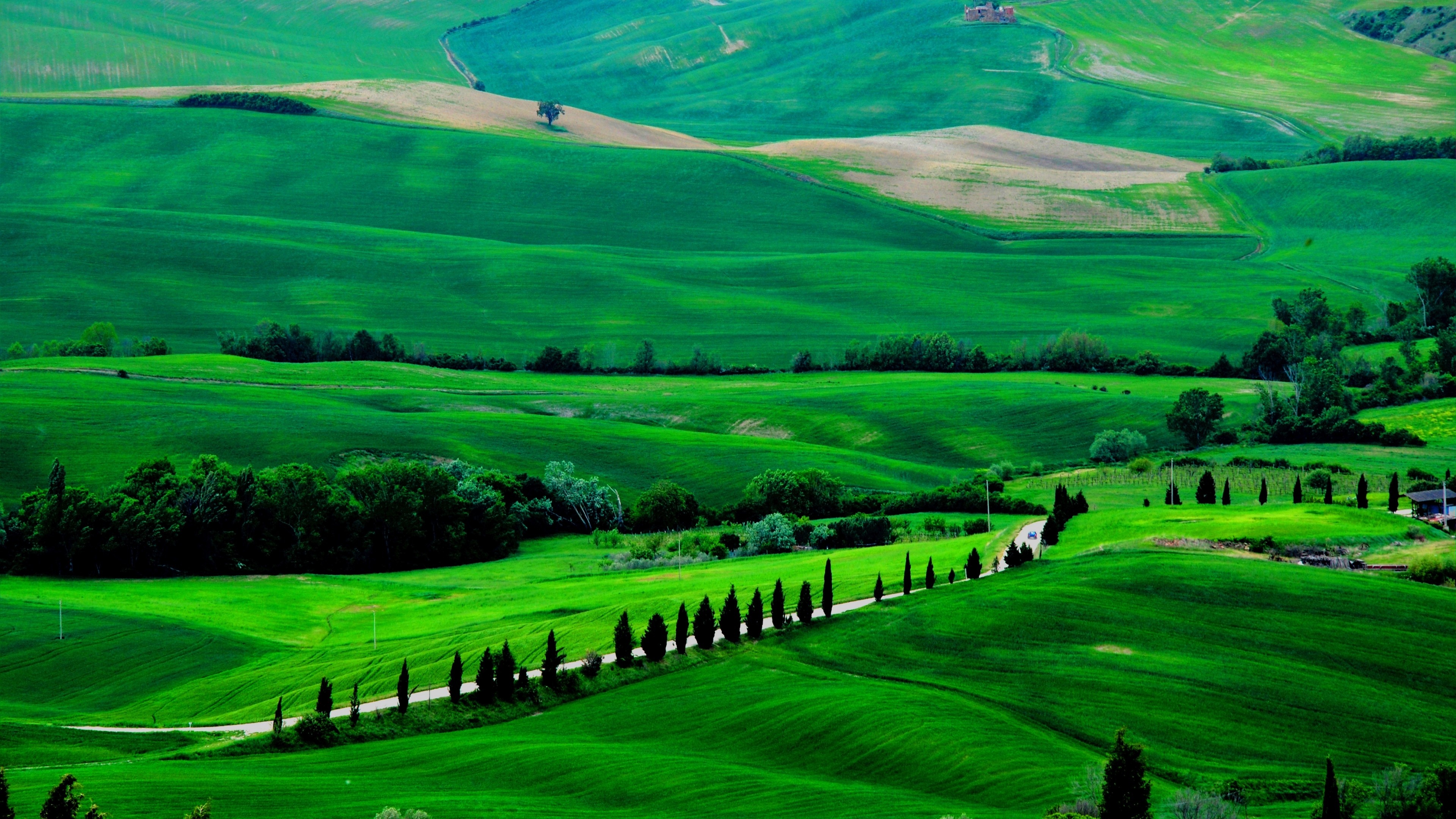 Tuscany's beauty, Green hills vista, Tranquil countryside, Desktop wallpaper, 3840x2160 4K Desktop