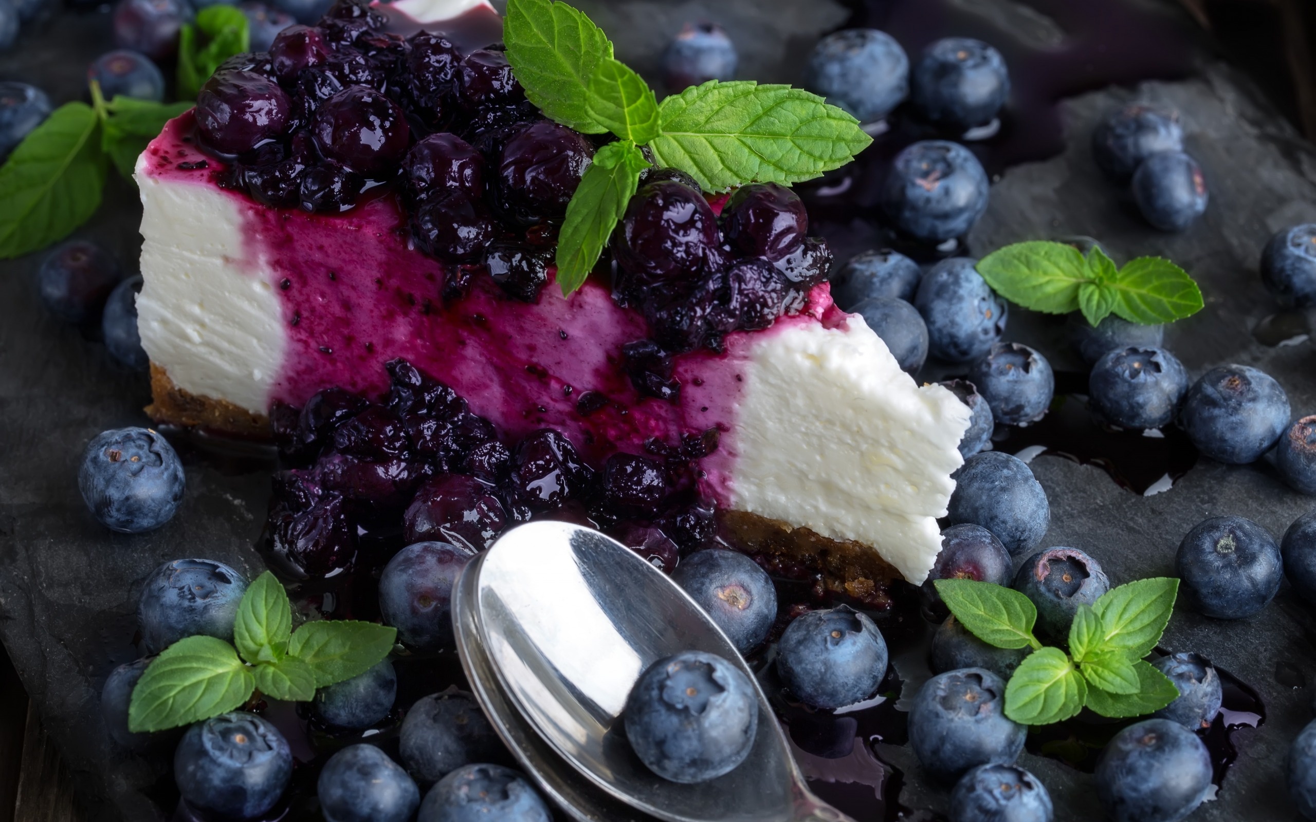 Cheesecake with blueberry jam, HD wallpapers, Berrylicious goodness, Tempting confectionery, 2560x1600 HD Desktop