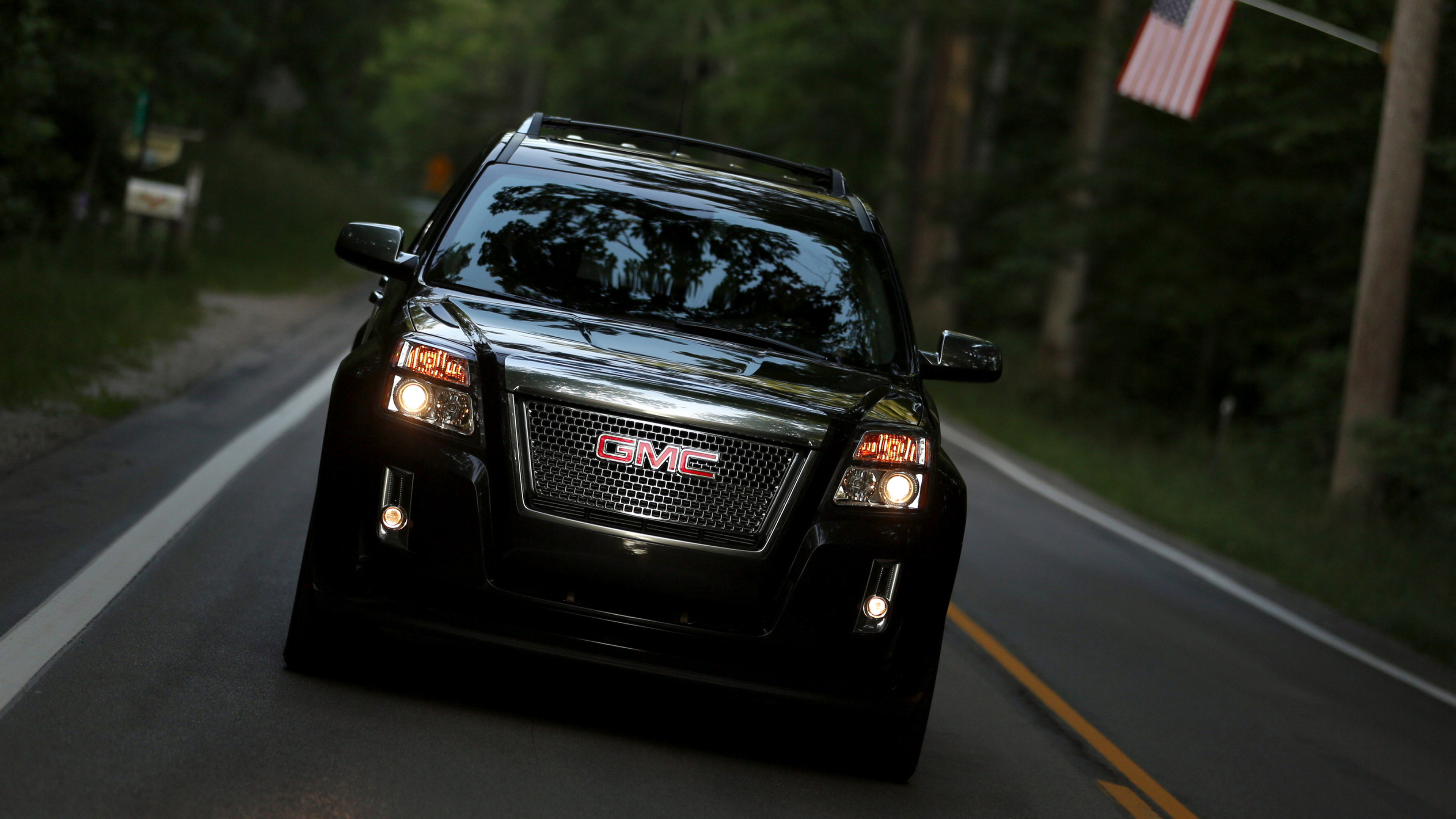 GMC Terrain, Denali model, Rugged charm, Luxurious interior, 3840x2160 4K Desktop