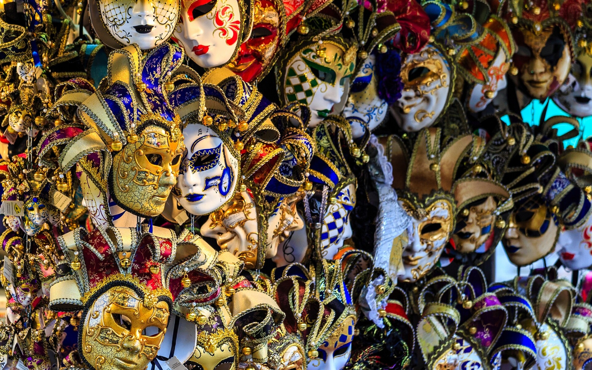 Carnival of Venice, Captivating photography, Italian charm, Cultural heritage, 1920x1200 HD Desktop