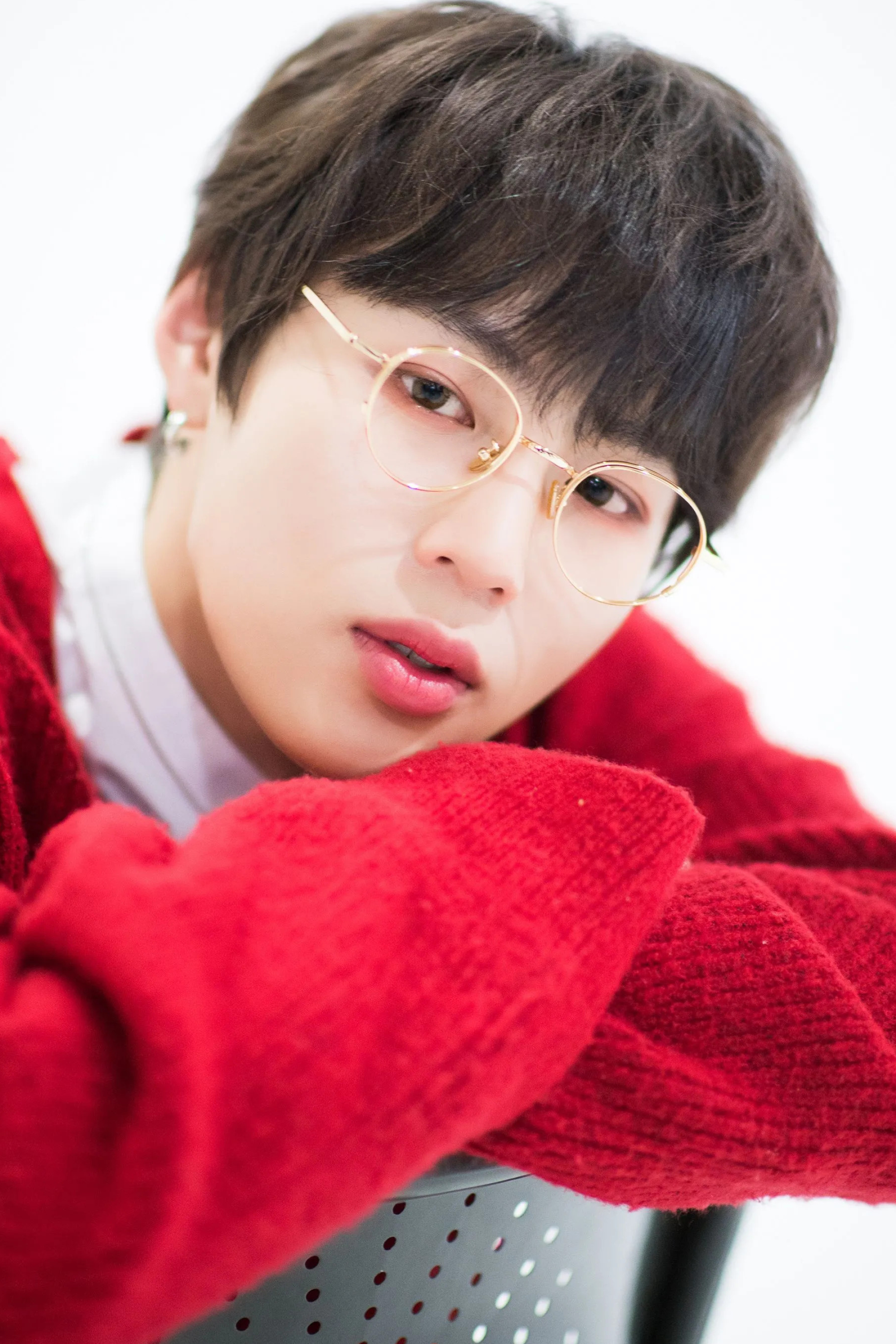 Ha Sungwoon Naver x Dispatch photoshoot | Kpopping 2000x3000