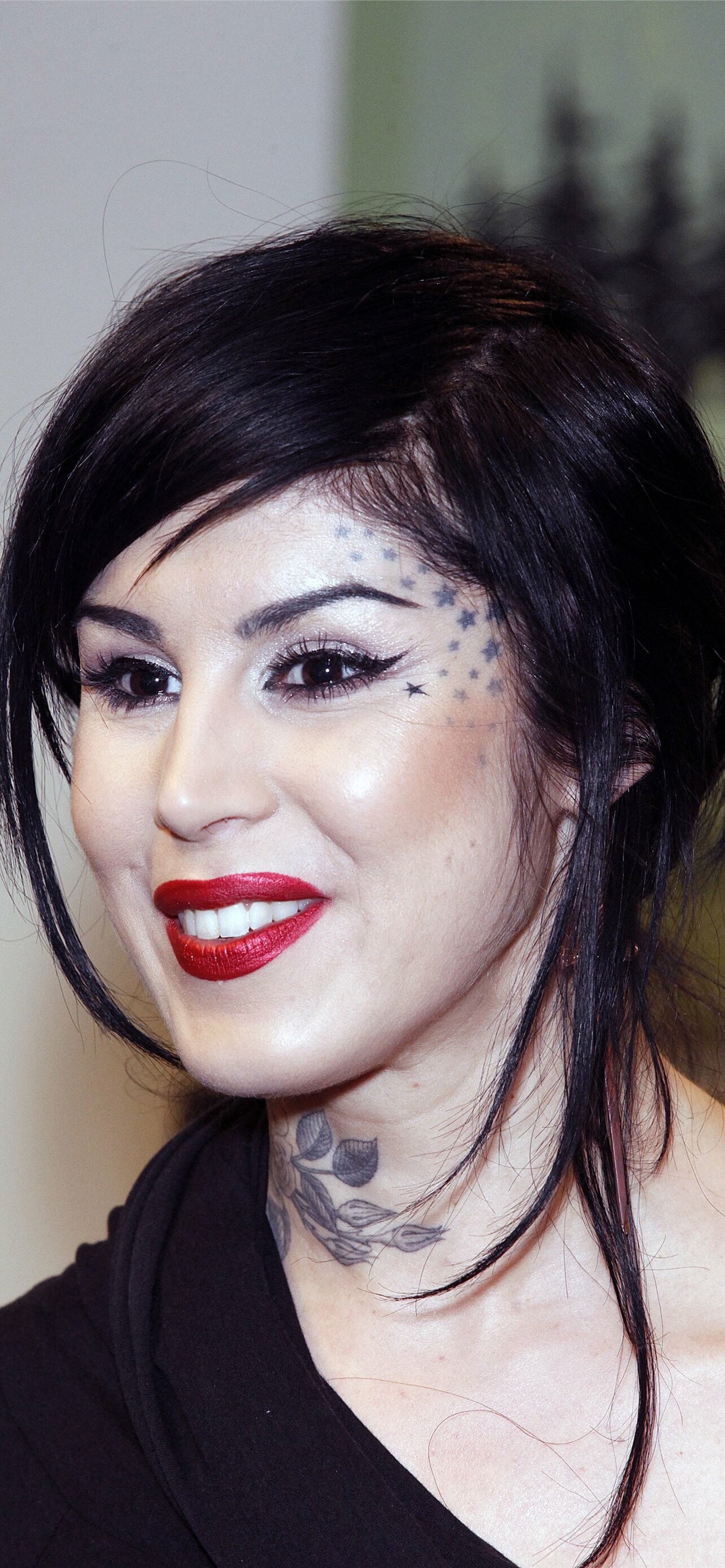 Kat Von D iPhone wallpapers, Free download, Unique aesthetics, Celebrity inspiration, 1290x2780 HD Phone