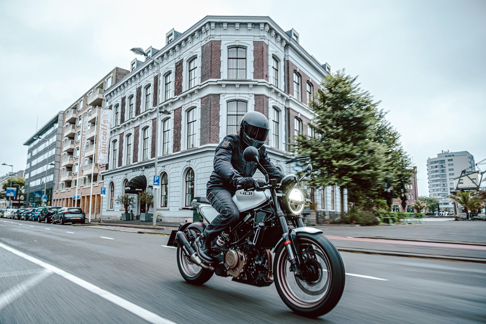 Husqvarna SVARTPILEN 401, 2022 model, Motorcycle guide, Total Motorcycle, 2030x1350 HD Desktop