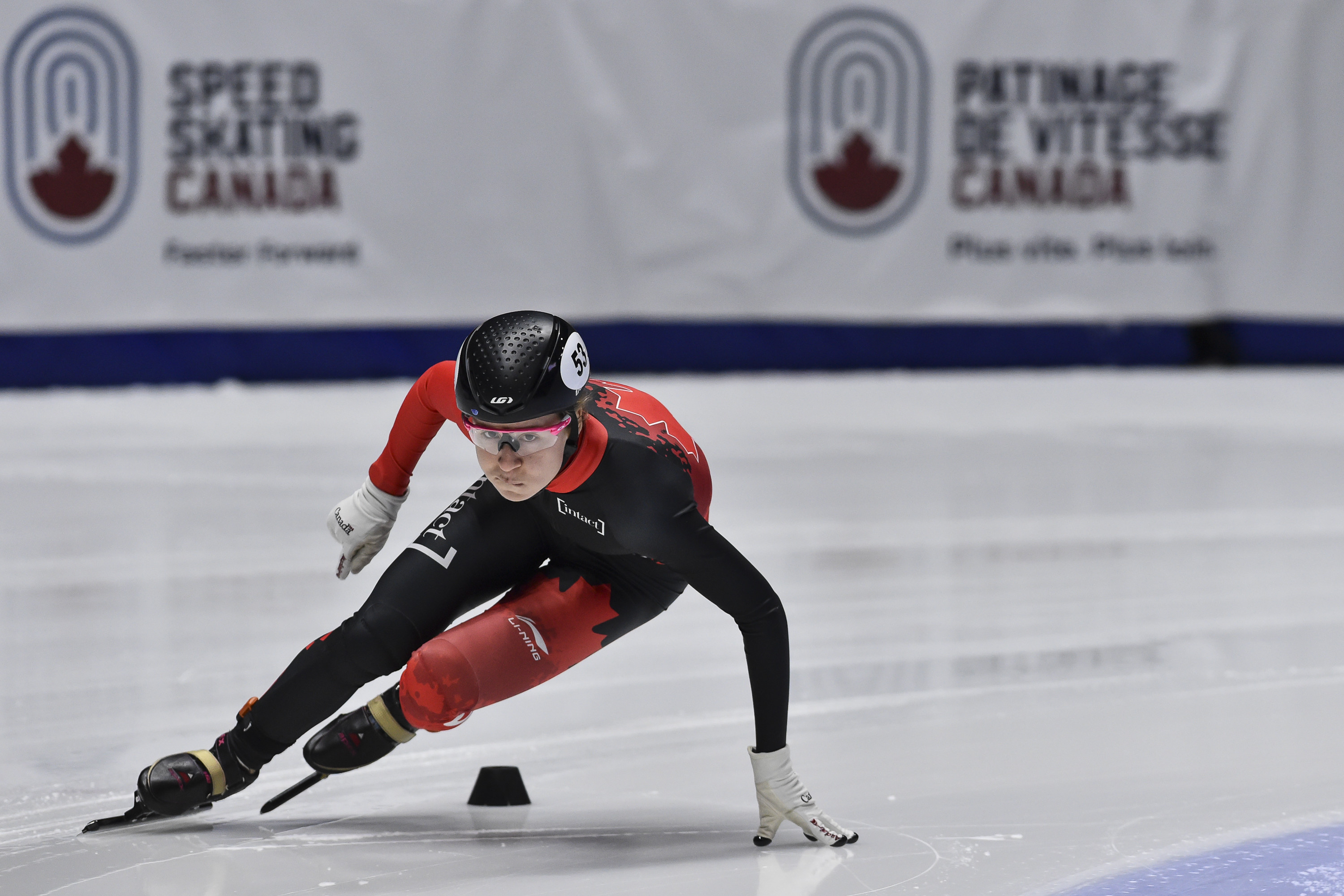 Short-track speed skating, FISU four national team members, Lucerne, 3000x2000 HD Desktop