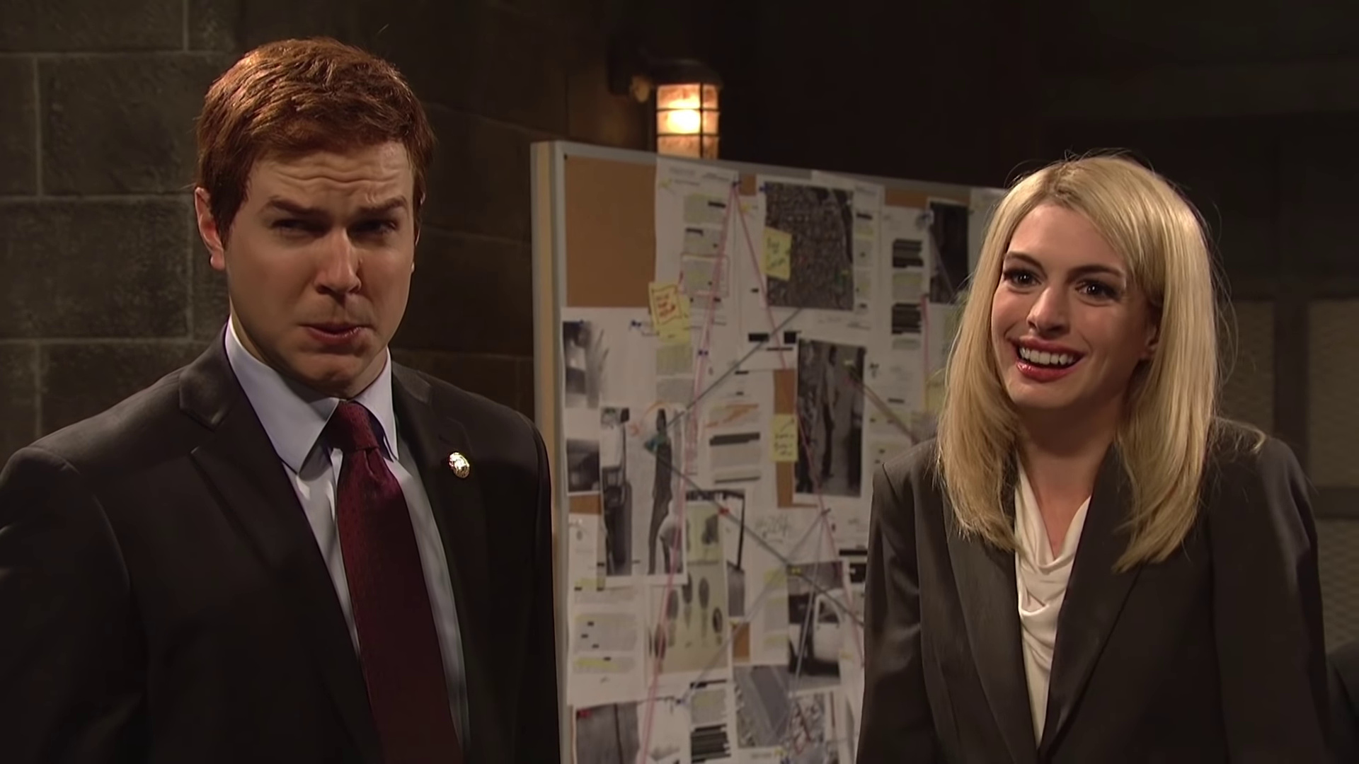 Saturday Night Live, Satirical humor, Comedic sketches, Weekend Update, 1920x1080 Full HD Desktop