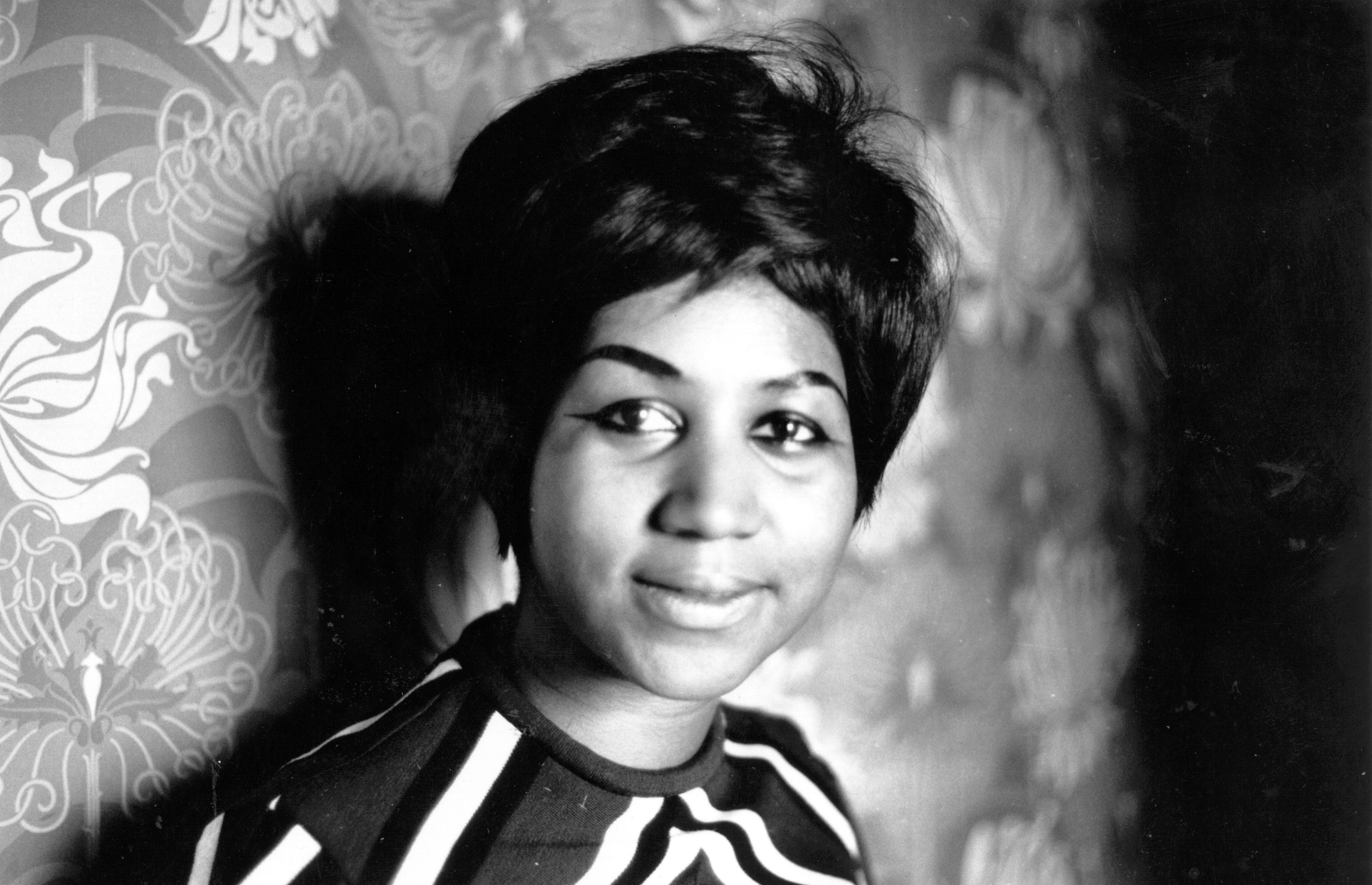 Aretha Franklin, Photos through decades, Iconic moments, Musical legacy, 3020x1950 HD Desktop