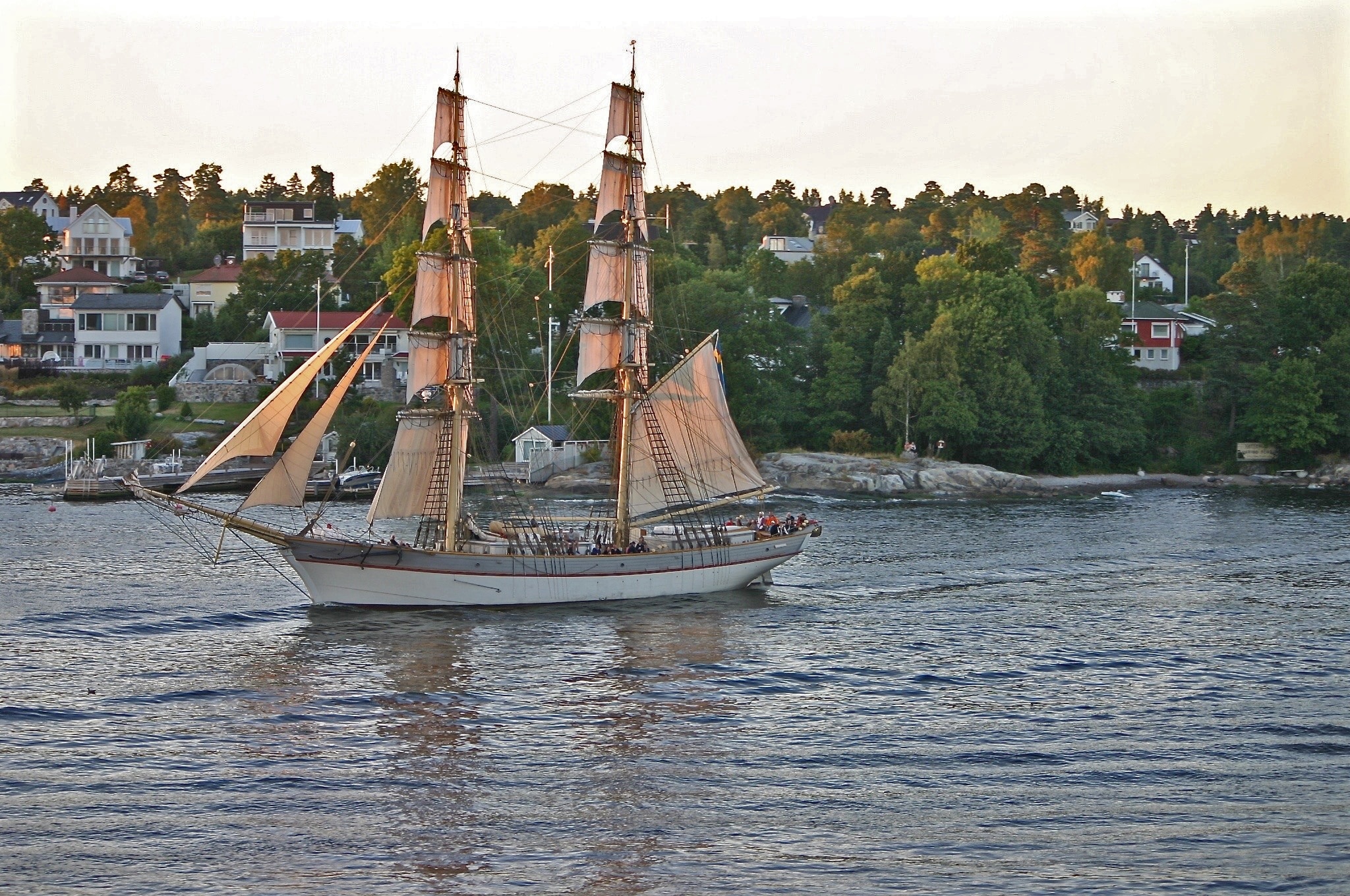 Black, White, Brown, Sail Ship, 2050x1360 HD Desktop
