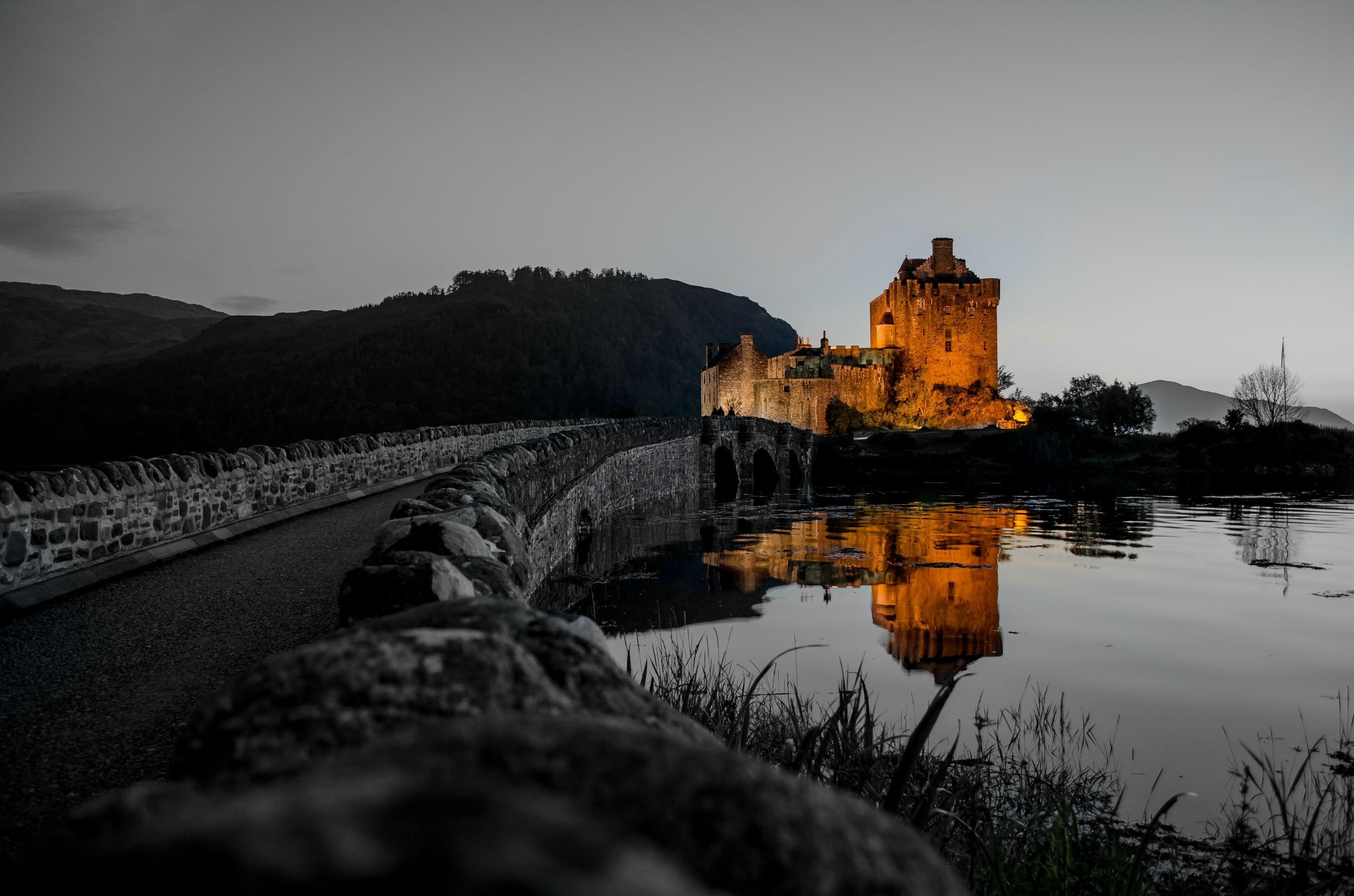 Scotland countryside, Serene nature, Famous landmarks, Tranquil scenery, 2960x1960 HD Desktop
