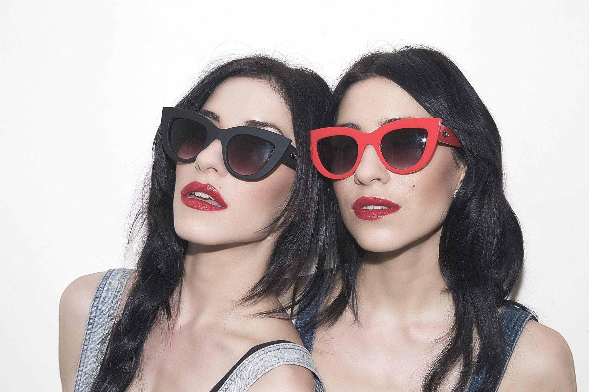 The Veronicas, Girls Guns & Zombies, 2050x1370 HD Desktop