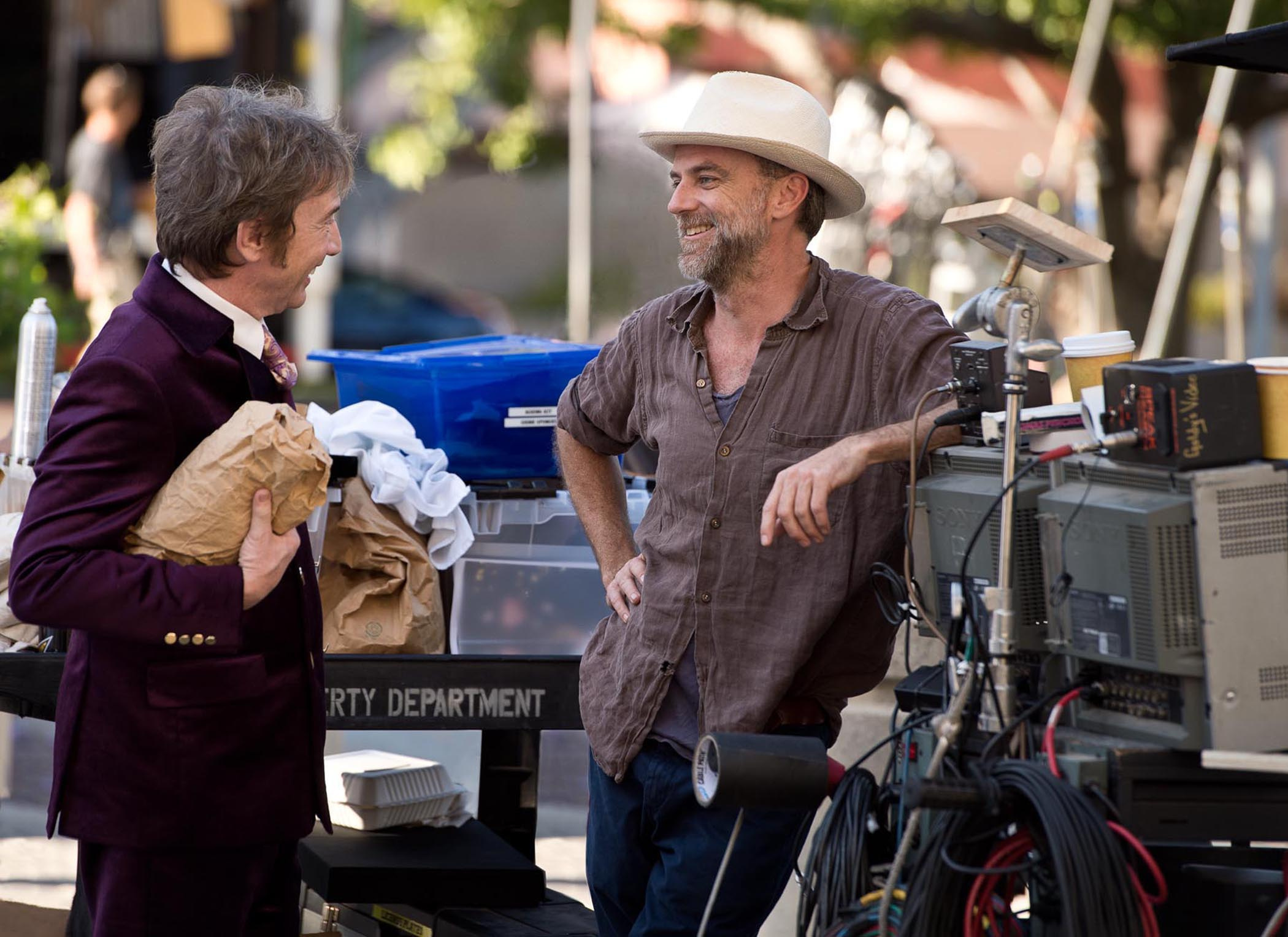 Paul Thomas Anderson, Inherent Vice, Film analysis, The Boston Globe article, 2100x1530 HD Desktop