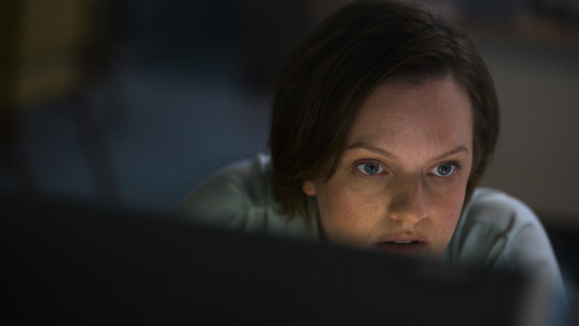 Elisabeth Moss hunts, Alters reality, Shining Girls official trailer, Apple TV, 1920x1080 Full HD Desktop