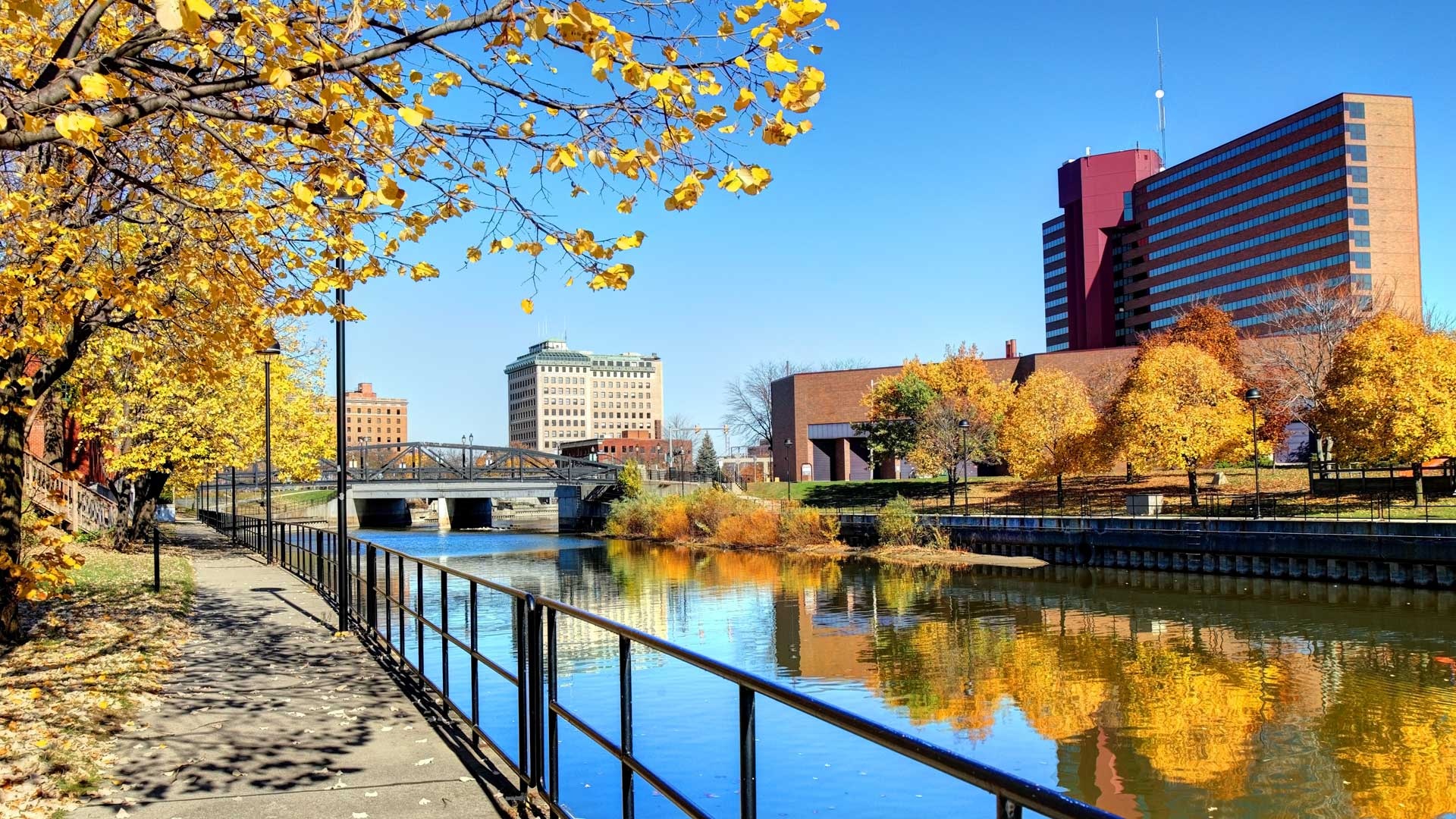 Flint billboards, Outdoor advertising, Flint Michigan, Billboards Flint, 1920x1080 Full HD Desktop