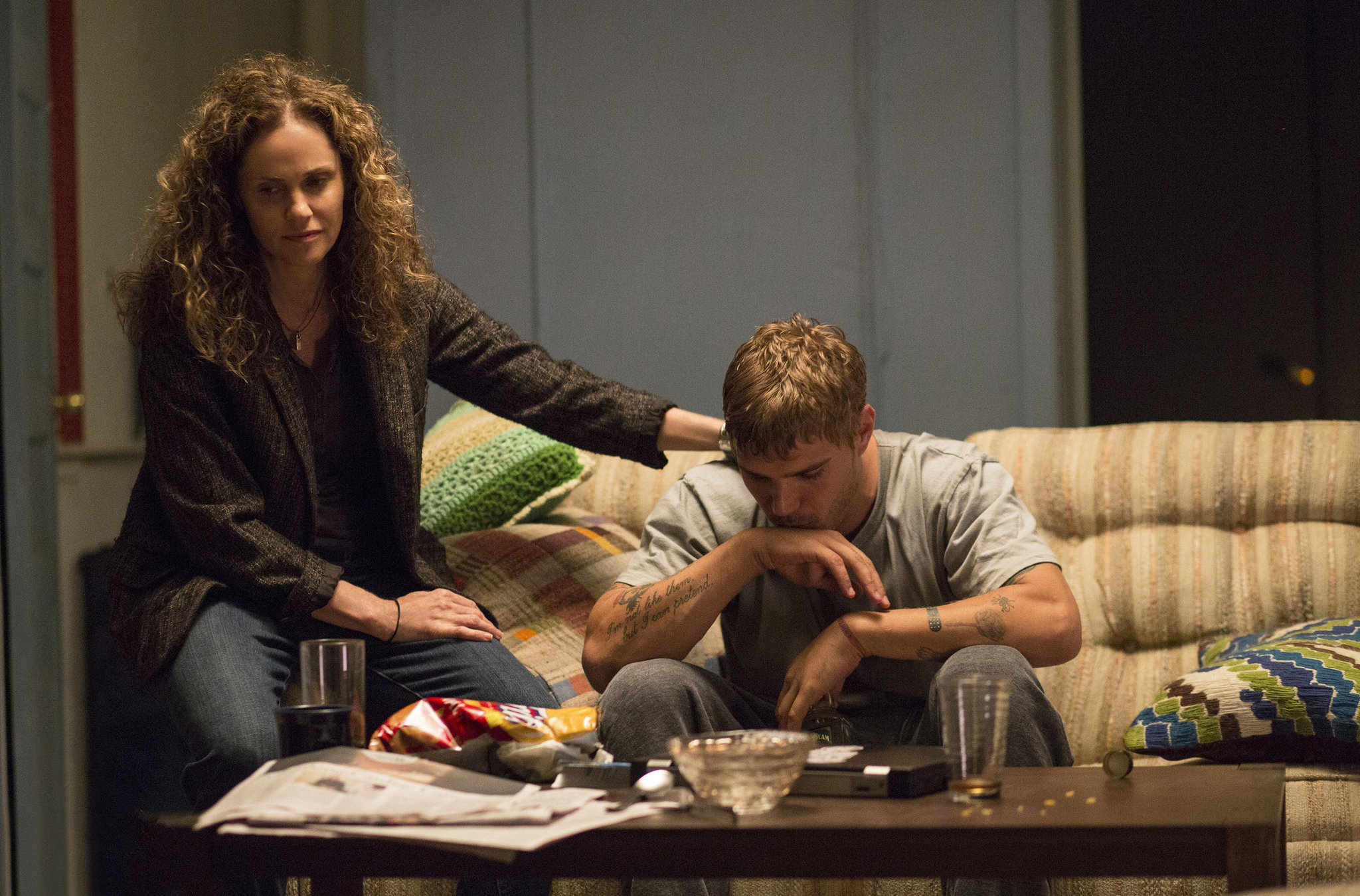 Laurie and Tom, The Leftovers (TV Series) Wallpaper, 2050x1350 HD Desktop