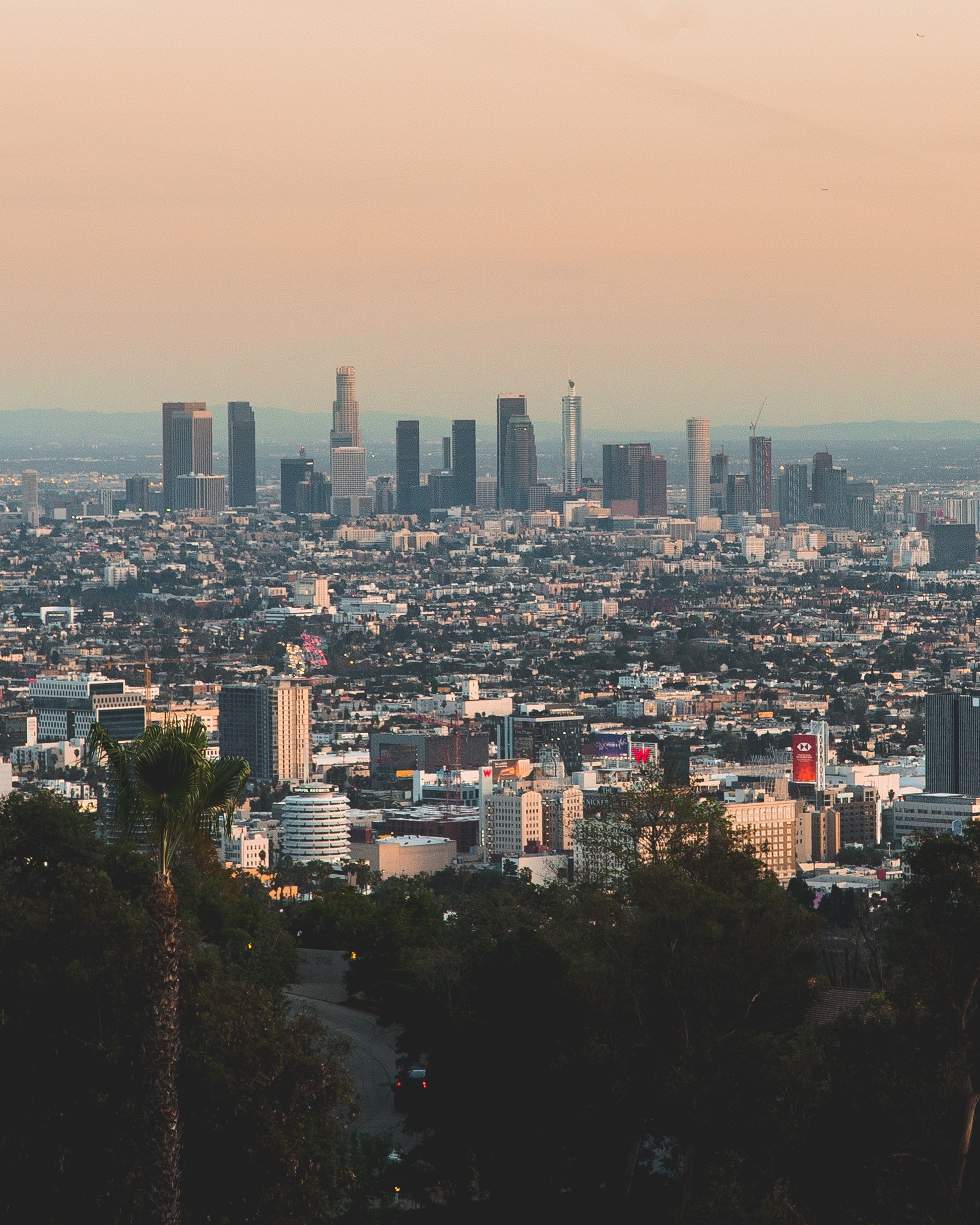 Hollywood Skyline, Iconic photographs, Sunset Strip, Saharan Hotel, 1950x2440 HD Phone
