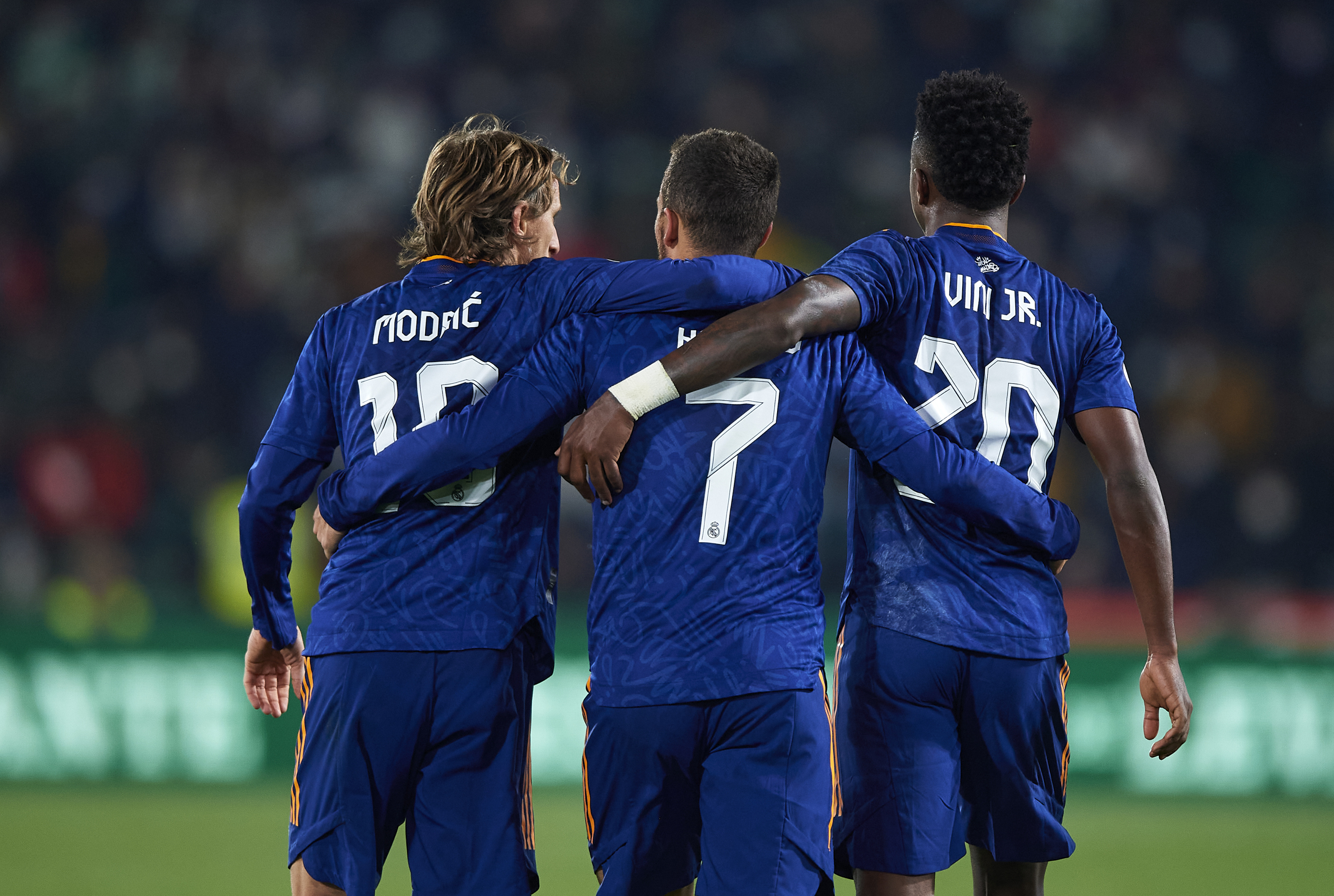 Vinícius Júnior, Luka Modrić, Eden Hazard, Real Madrid kit, HD Desktop wallpaper