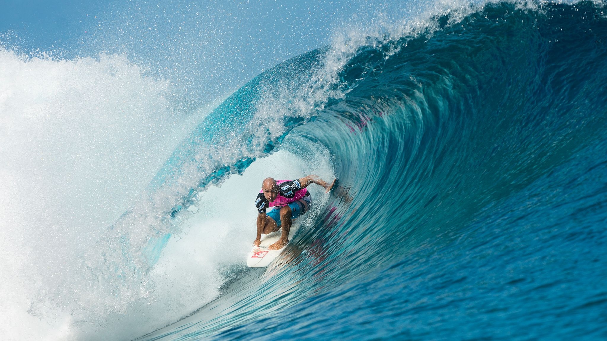 Kelly Slater, Surfing Wallpaper, 2050x1160 HD Desktop
