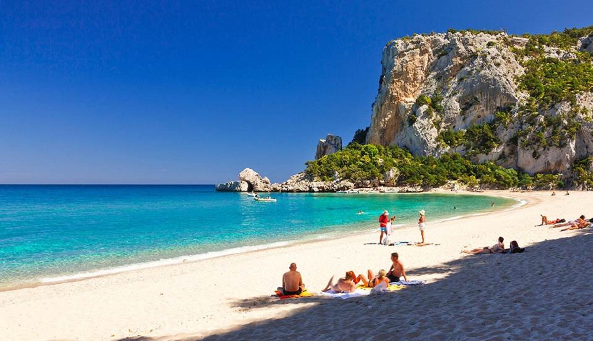 Italy, Tourist destination, Travelzoo offer, Opening date, 2000x1150 HD Desktop