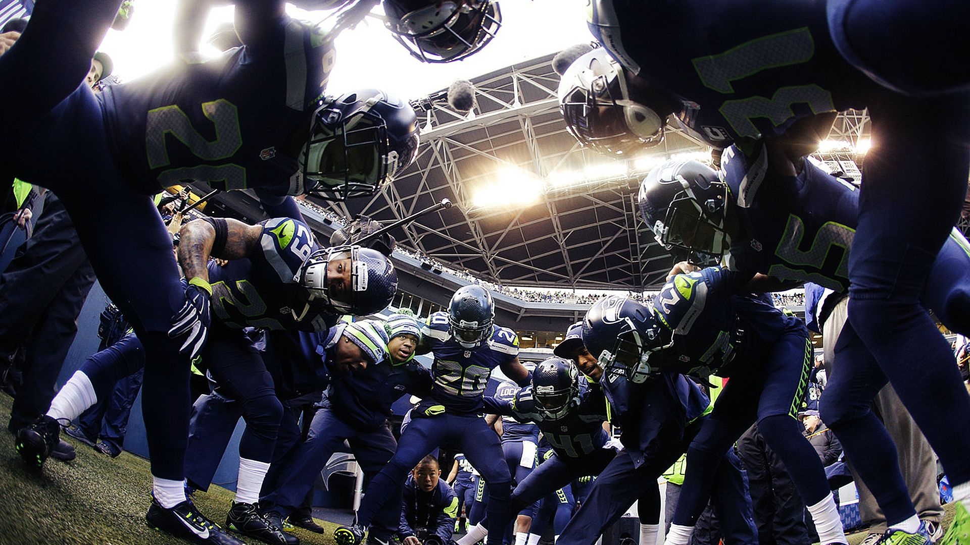 NFL Seahawks huddle wallpaper, High definition, 1920x1080 Full HD Desktop