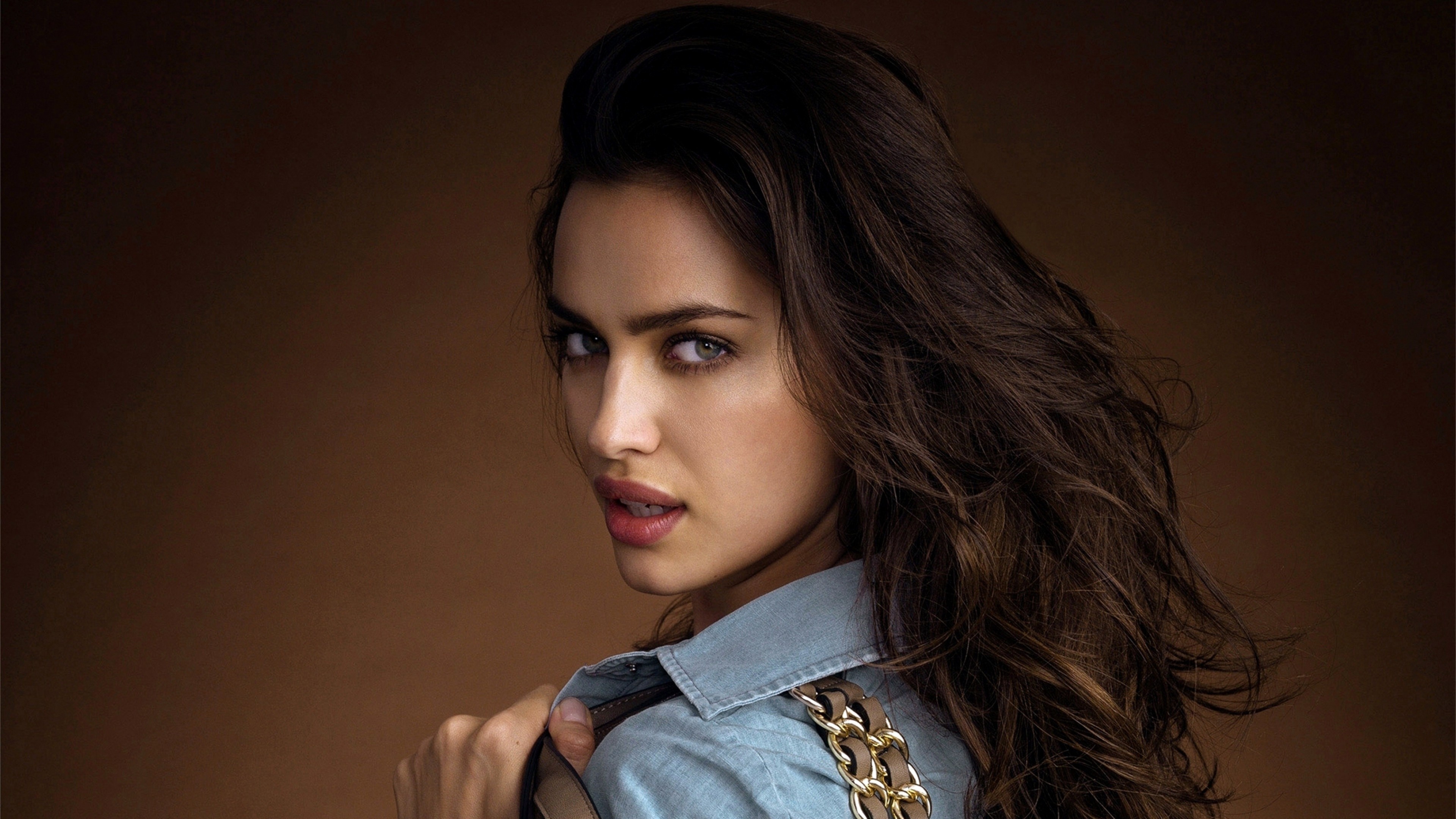 Irina Shayk, Fashion model, Brunette celebrities, 3840x2160 4K Desktop