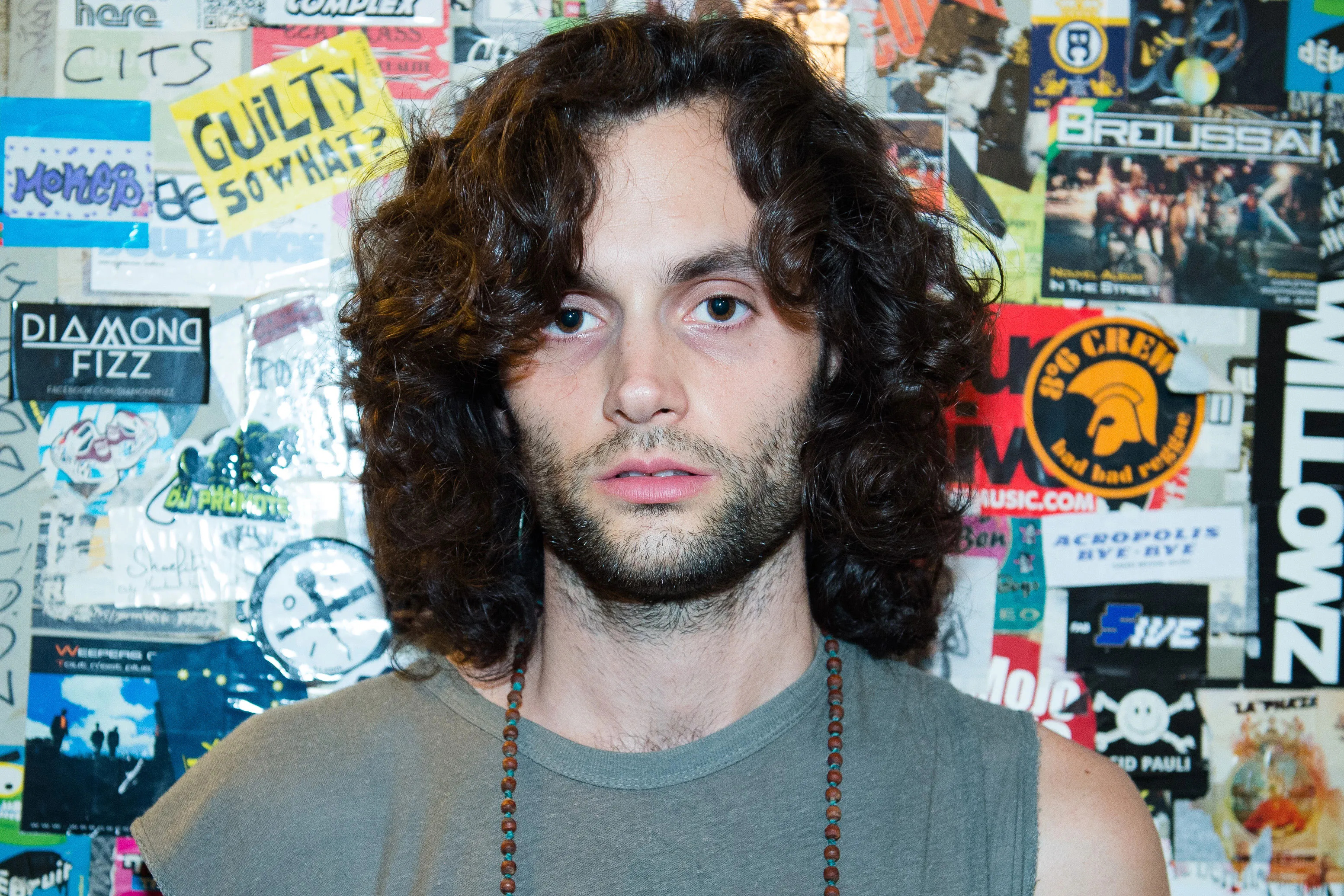 Penn Badgley blond look, Surprising transformation, Celebrity makeover, New image, 3110x2080 HD Desktop