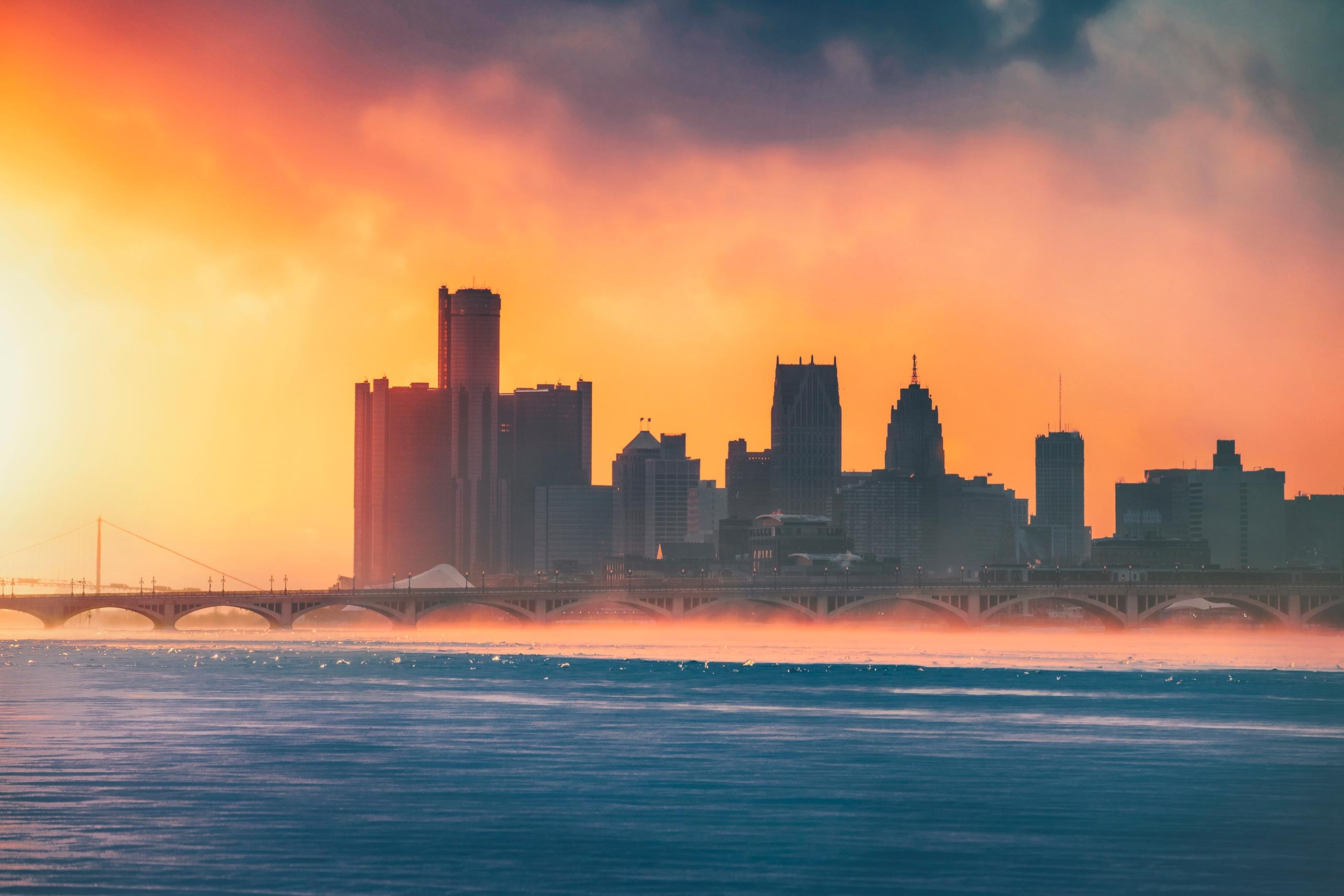 Detroit skyline, Belle Isle Park, Macarthur bridge, GM headquarters, 2580x1720 HD Desktop