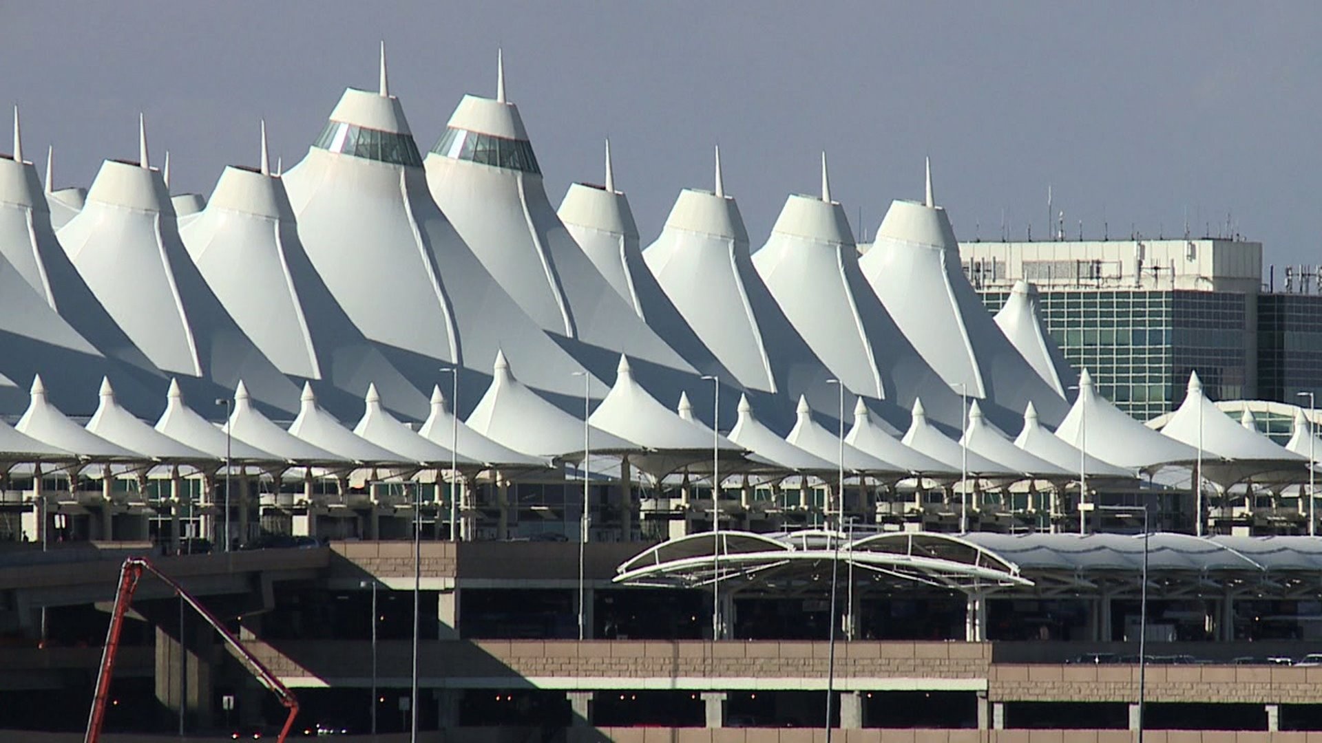 Denver International Airport, Efficiently navigate, Tips tricks, Travels, 1920x1080 Full HD Desktop