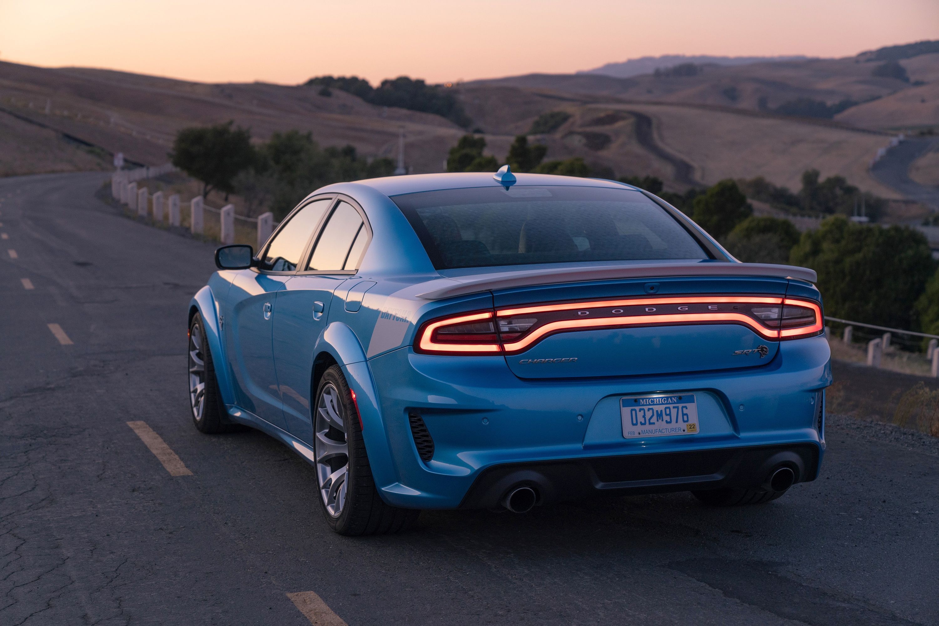 Dodge Charger SRT Hellcat Widebody, Michigan license plate 032M976, curving hillside road, HD Desktop wallpaper