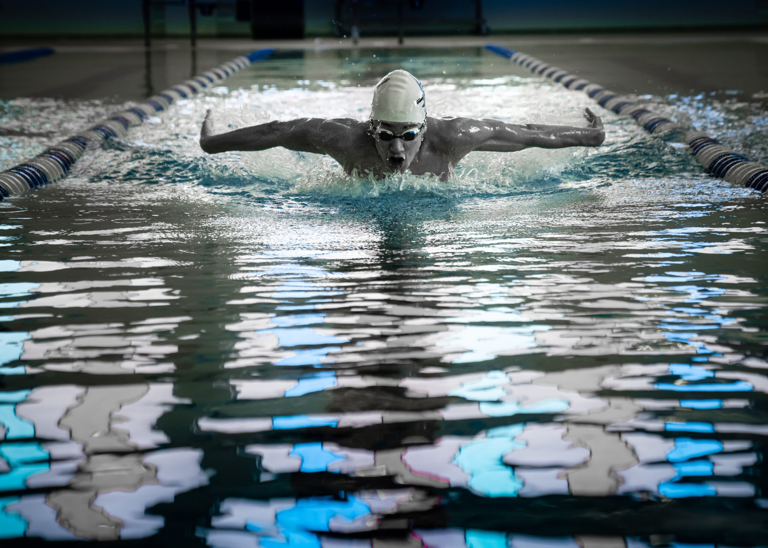 Butterfly stroke, Senior photo session, Light strikes photography, 2560x1830 HD Desktop