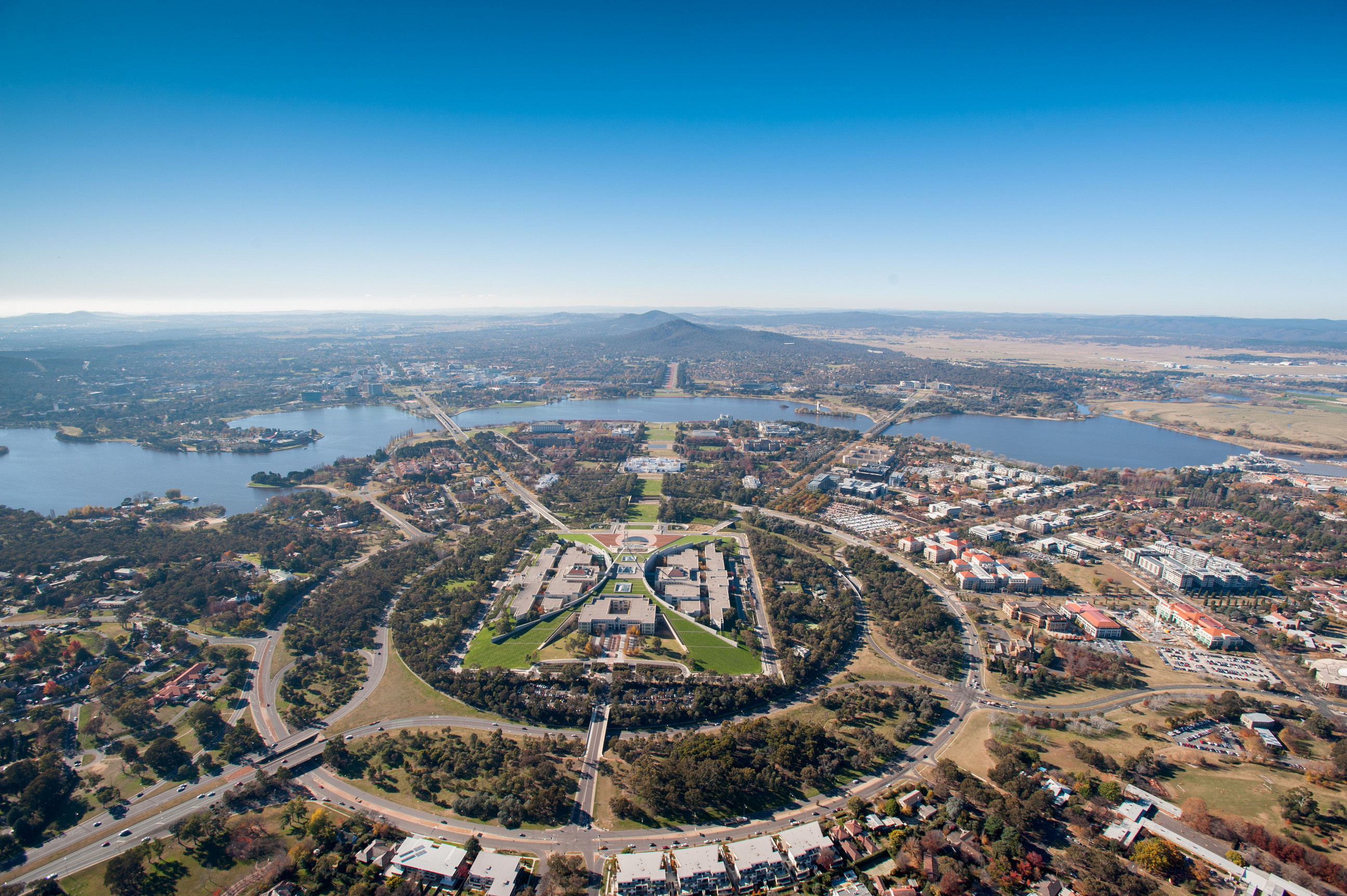 Canberra, Australia, Industry sectors, Business events, 2600x1730 HD Desktop