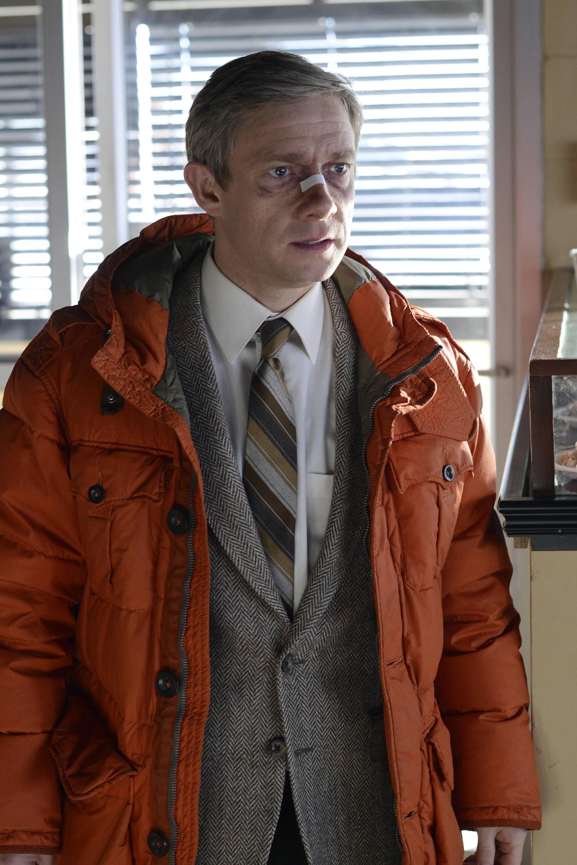 Martin Freeman, Fargo reinvention, TV series adaptation, Chilling performance, 2000x3000 HD Phone