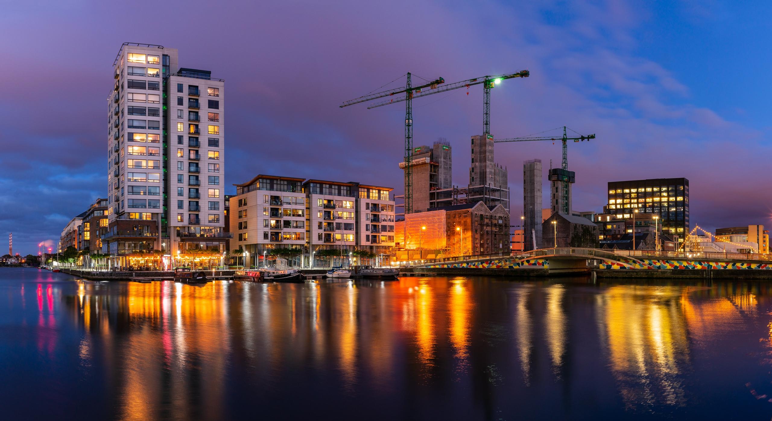 Dublin docklands, Modern architecture, Urban development, Waterfront charm, 2560x1400 HD Desktop