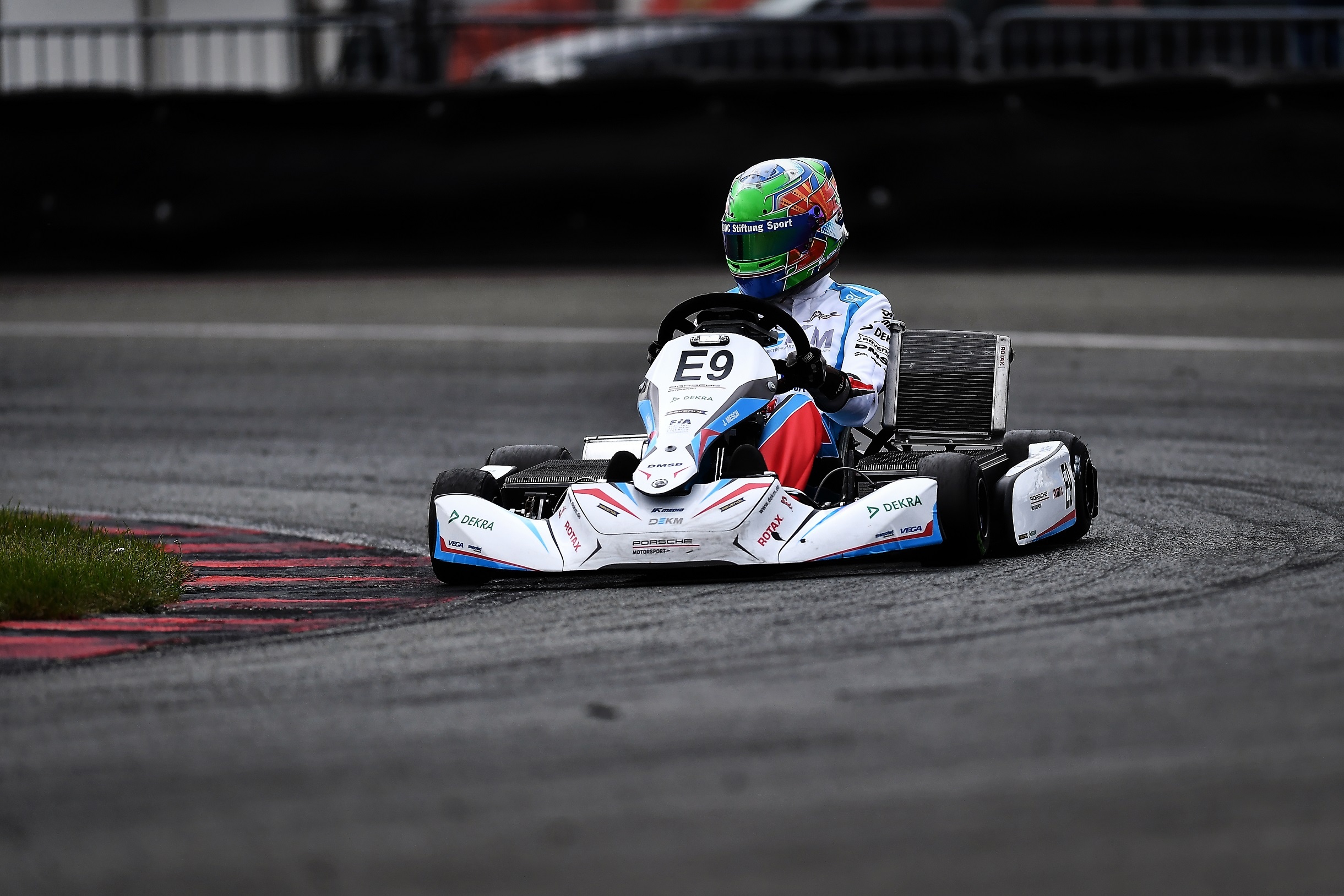 Electric kart racer, Partnership with Beyers, Karting sport, Joel Mesch, 2450x1630 HD Desktop