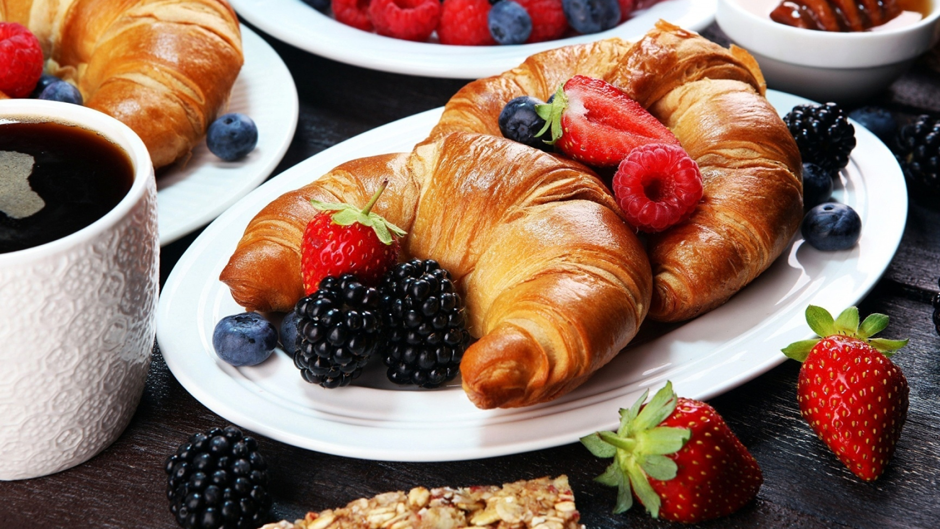 30 croissants wallpapers, Beautiful, Varied, Scrumptious, 1920x1080 Full HD Desktop