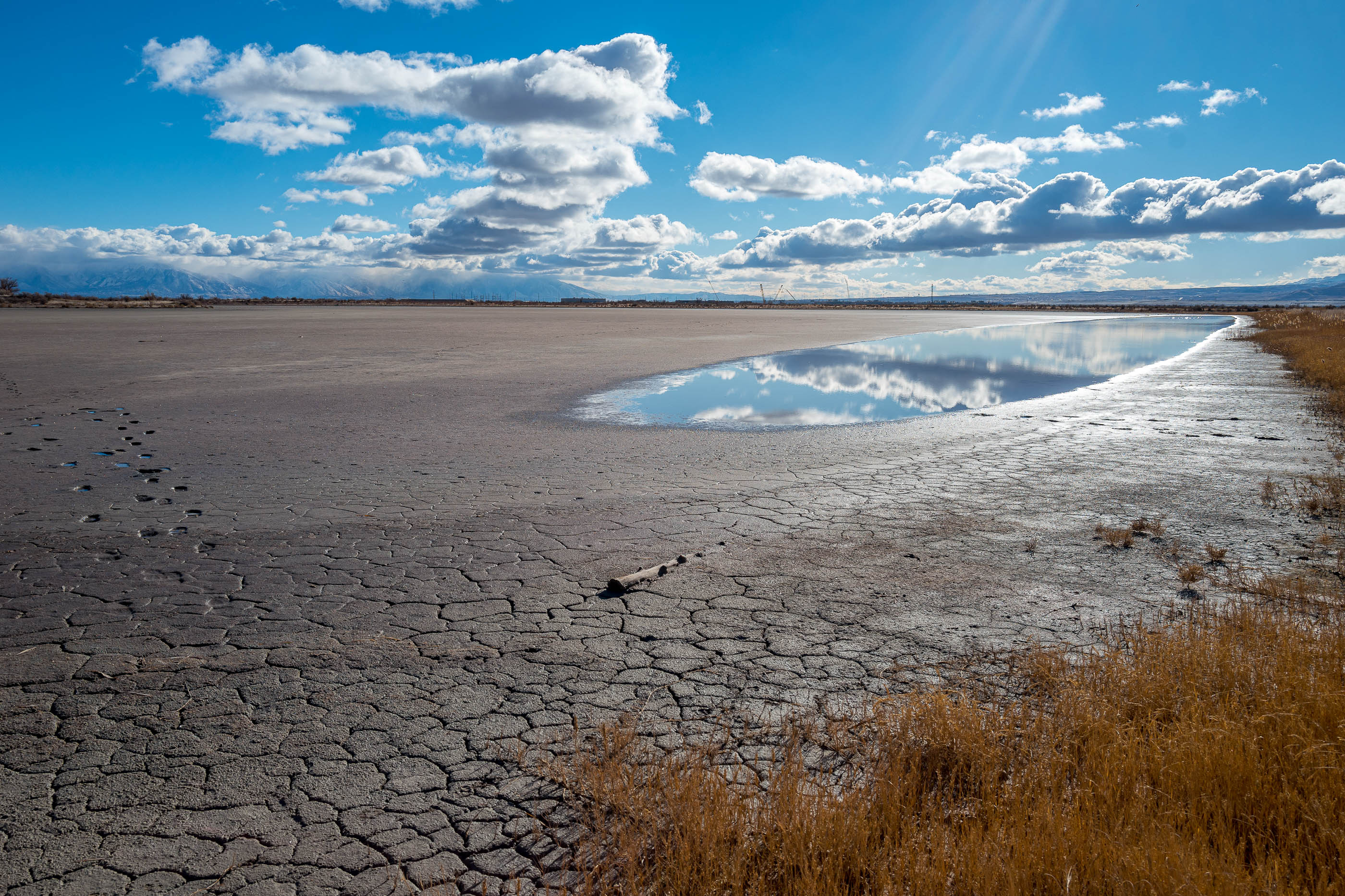 Aral Sea warning, Inland port dangers, Letter to humanity, Environmental catastrophe, 2800x1870 HD Desktop