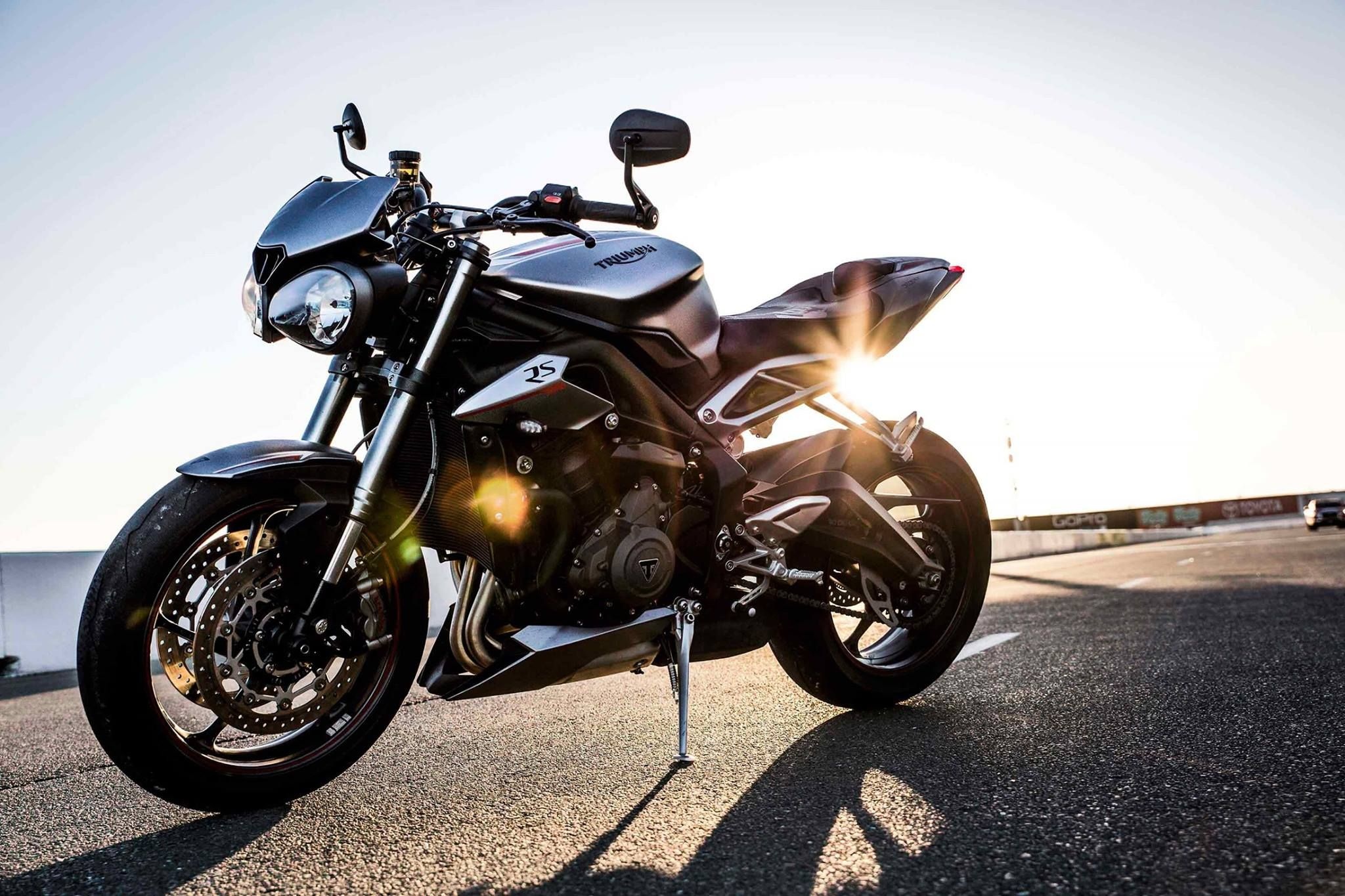 Sunset, Triumph Street Triple RS Wallpaper, 2050x1370 HD Desktop