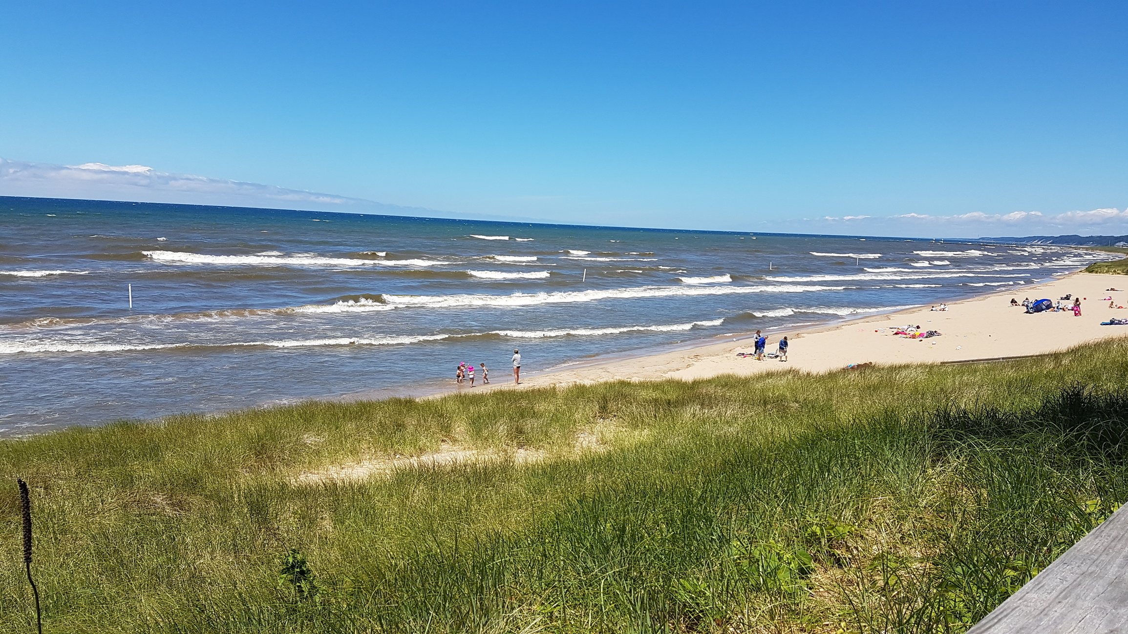 Lake Michigan, Budget travel, Perfect summer getaways, The Mitten, 2310x1300 HD Desktop