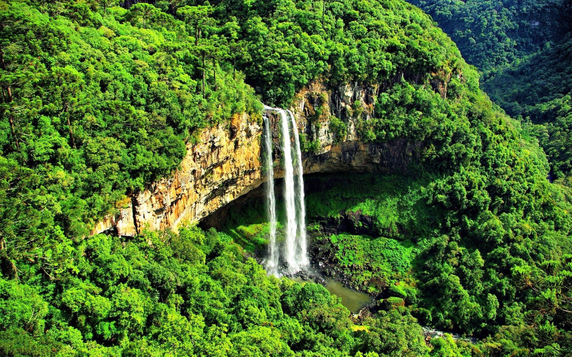 Caracol Falls, Brazil Wallpaper, 1920x1200 HD Desktop