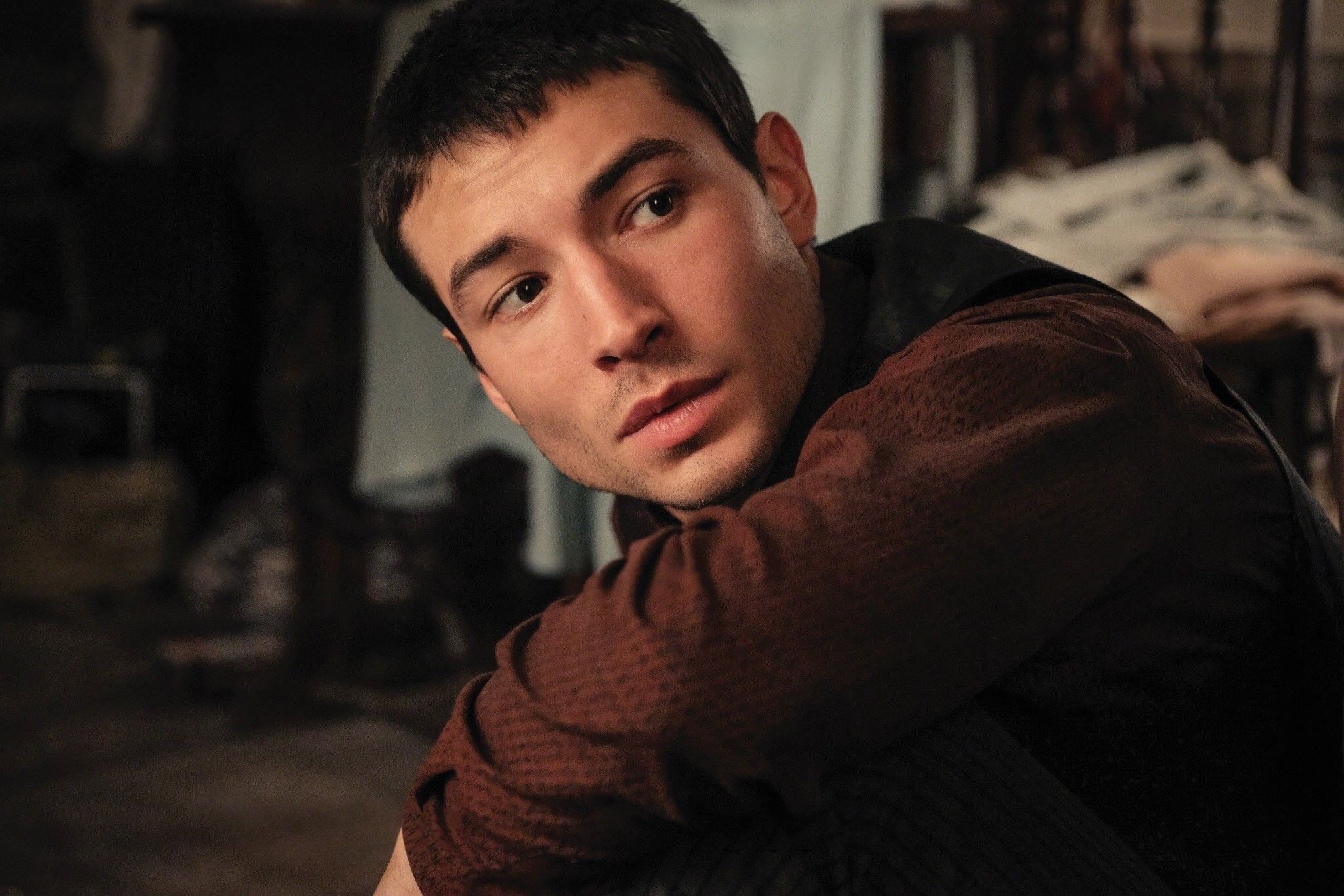 Credence Barebone, Ezra Miller, Fantastic Beasts, 2050x1370 HD Desktop