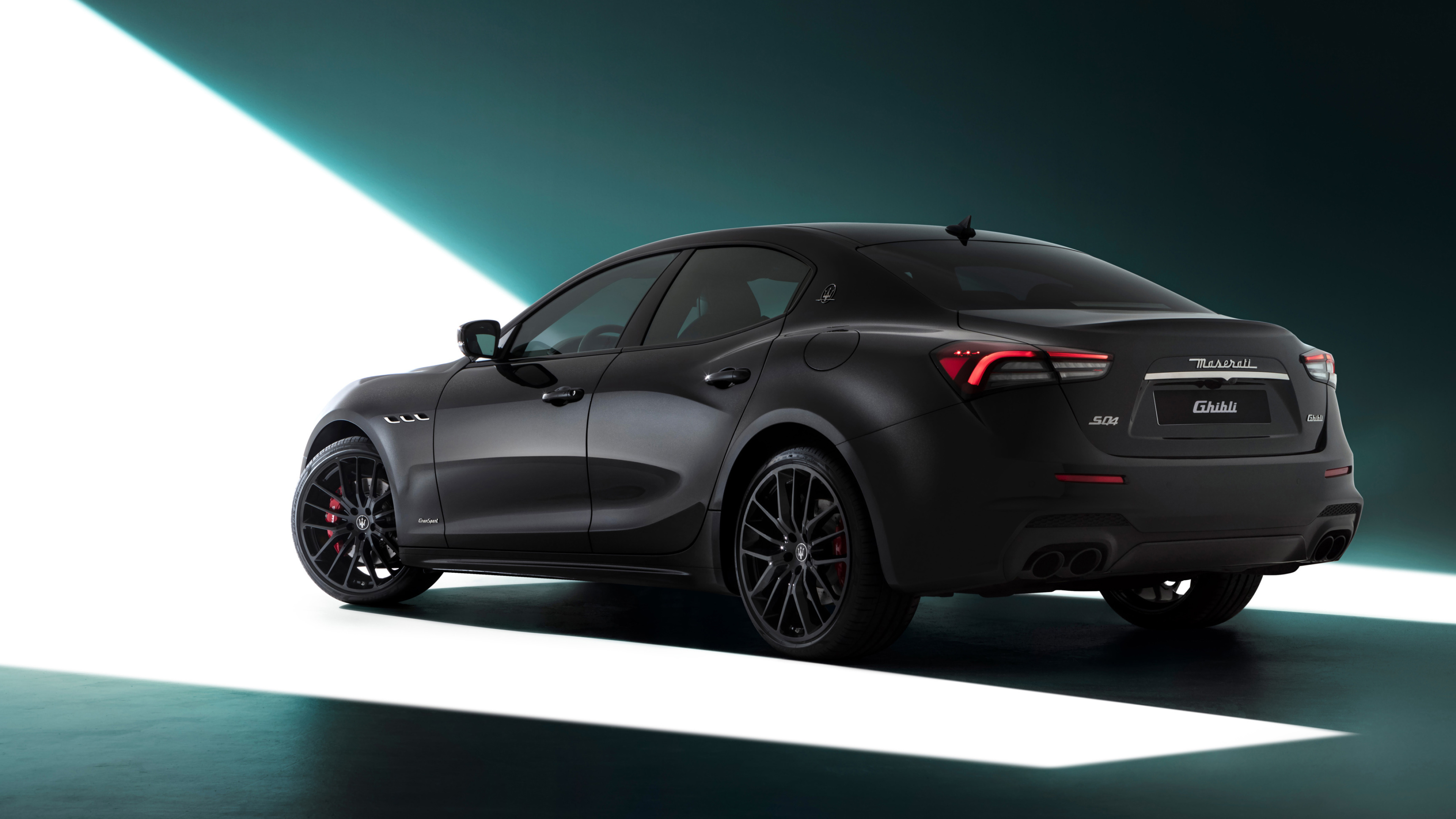 S Q4 Gransport, Maserati Ghibli Wallpaper, 3840x2160 4K Desktop