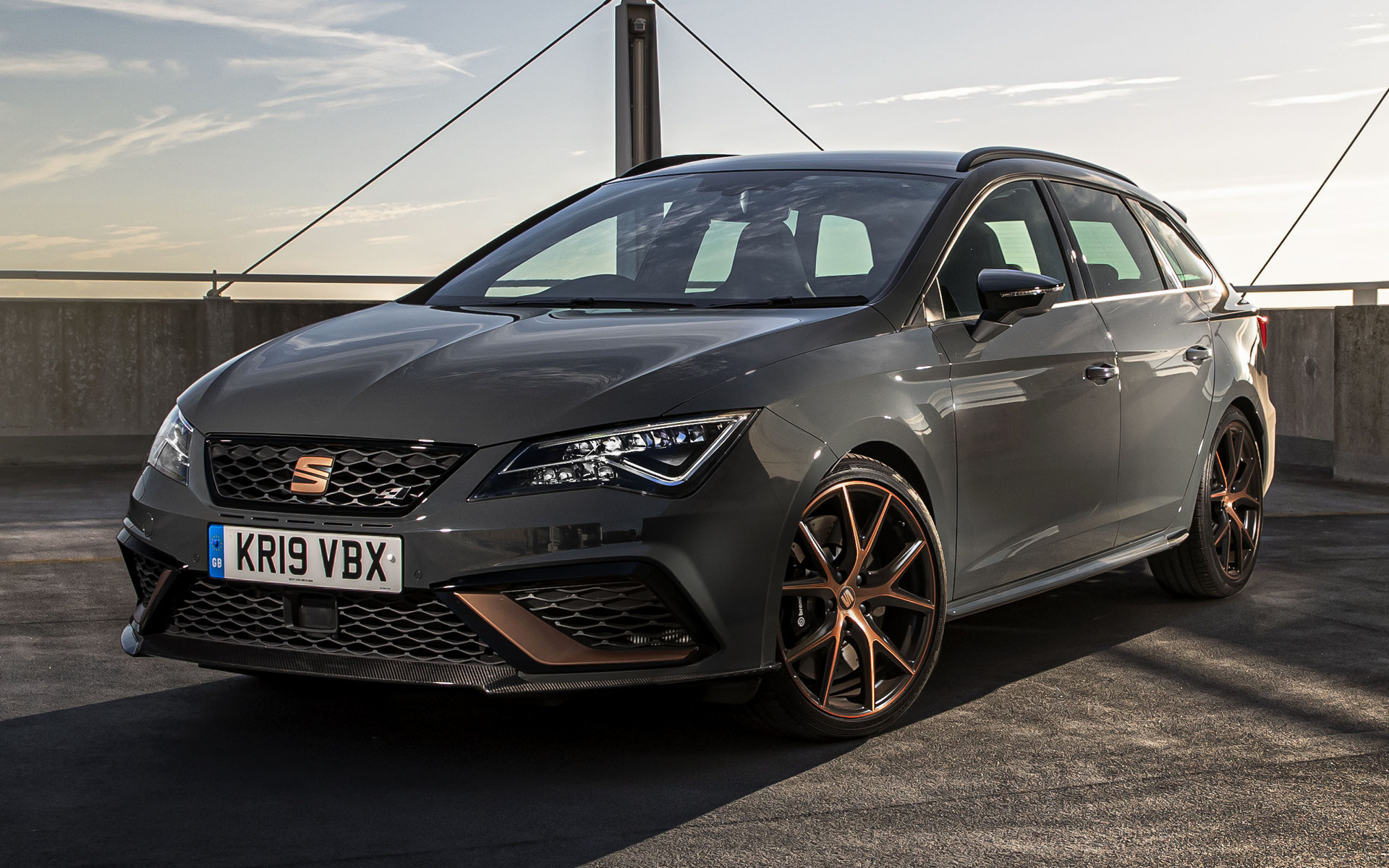 Seat Leon ST Cupra R, Championship pedigree, Stunning performance, Sporty style, 1920x1200 HD Desktop