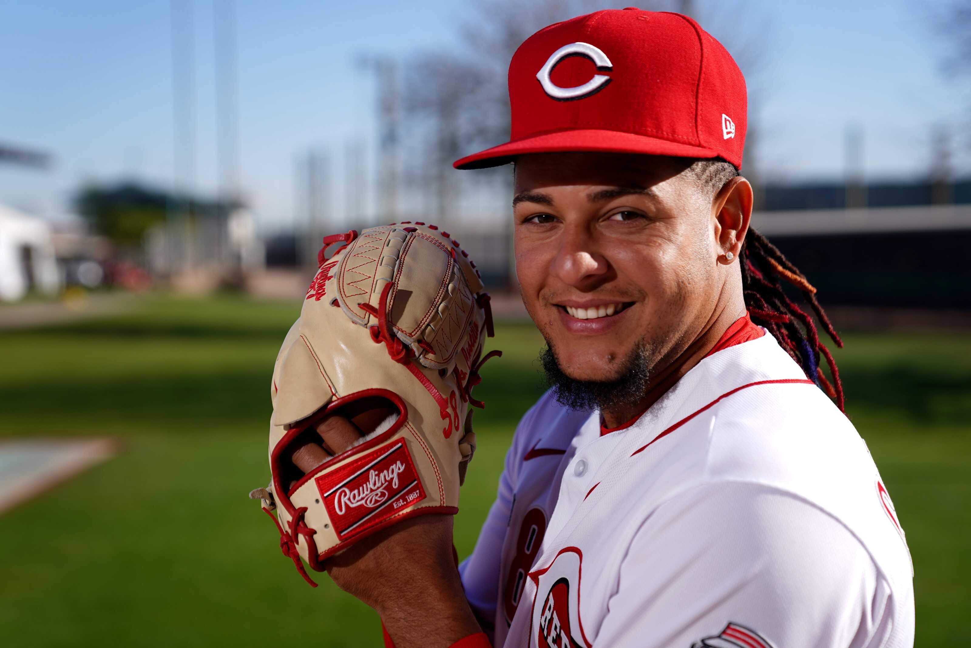 Cincinnati Reds, Sports, Trade for luis castillo, Ace, 3200x2140 HD Desktop