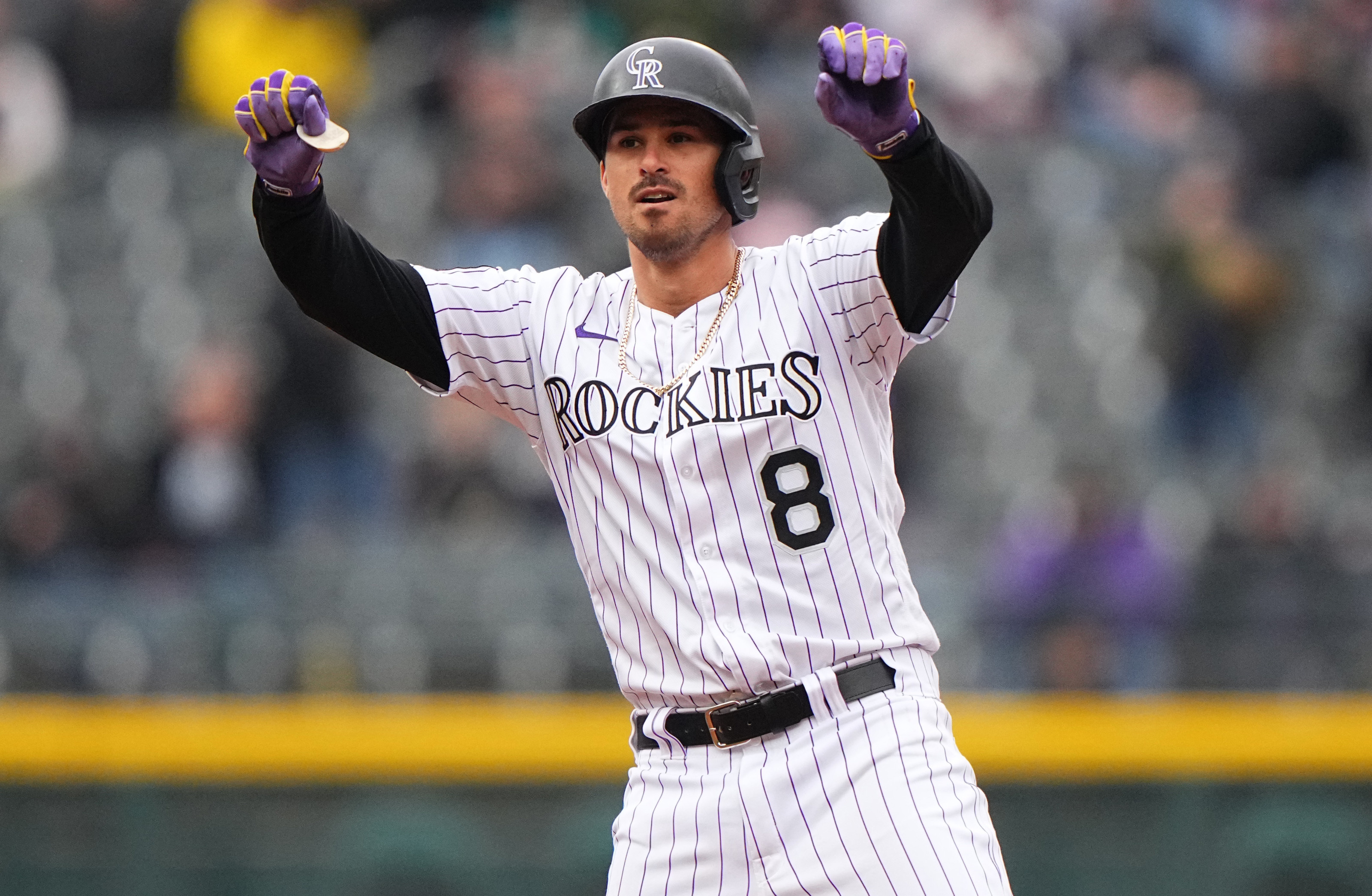 Colorado Rockies, Base knock celebration, Team unity, Symbolic gesture, 3200x2090 HD Desktop