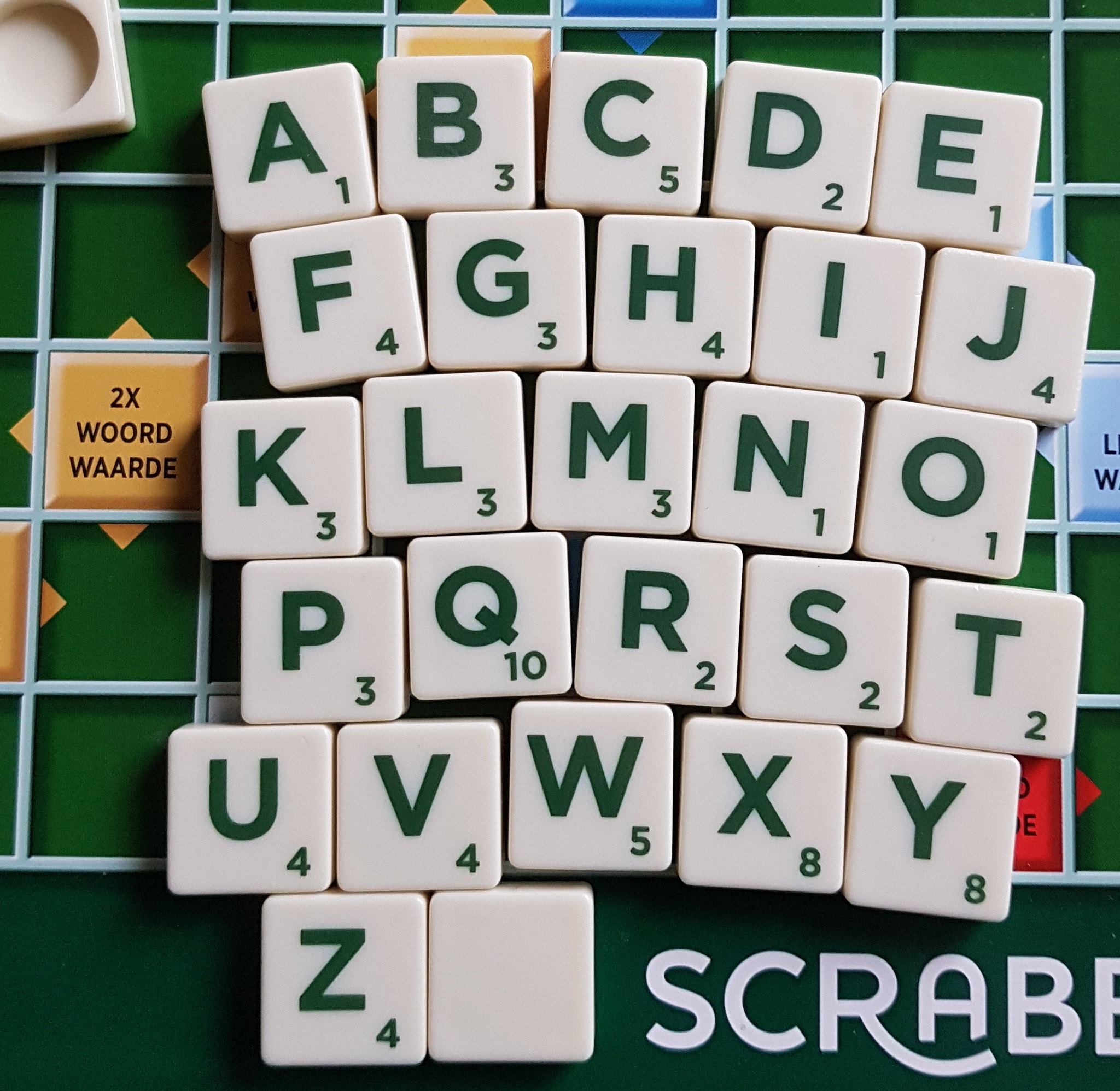 Dutch edition, Scrabble Wallpaper, 2050x2000 HD Desktop