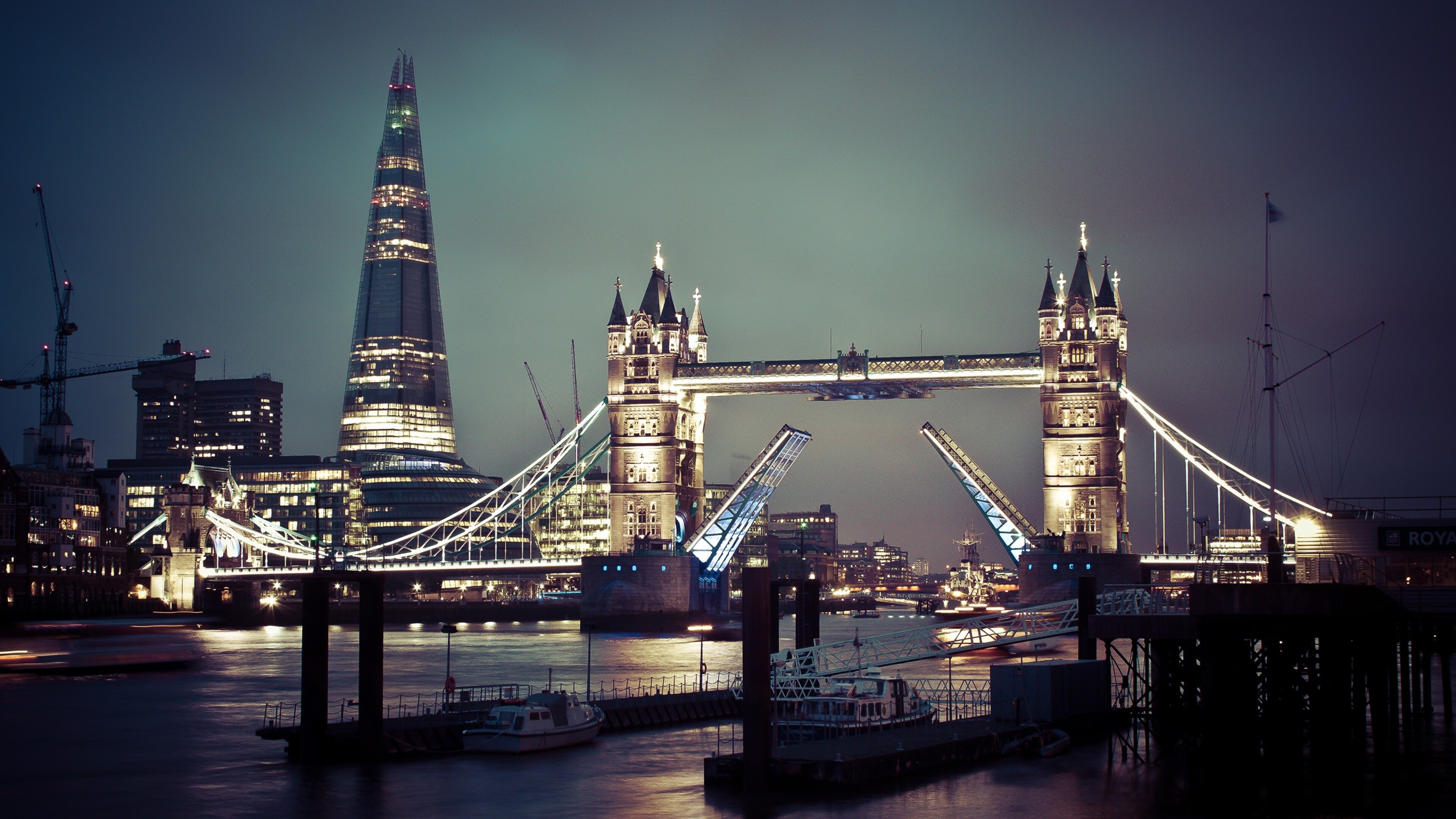 London Bridge, Photogenic spot, Instagram-worthy, Picture-perfect, 3840x2160 4K Desktop