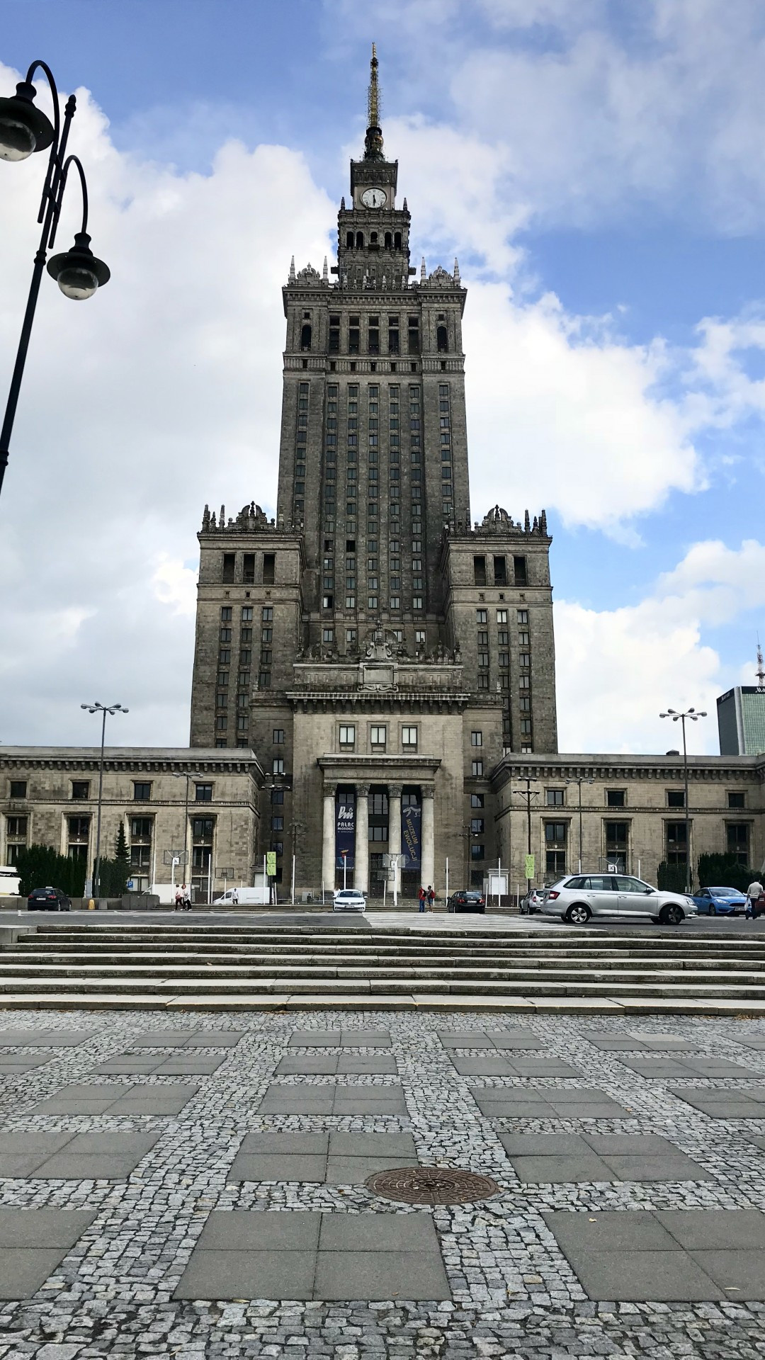 Poland travels, Warsaw city, Street scenes, Urban environment, 1080x1920 Full HD Phone