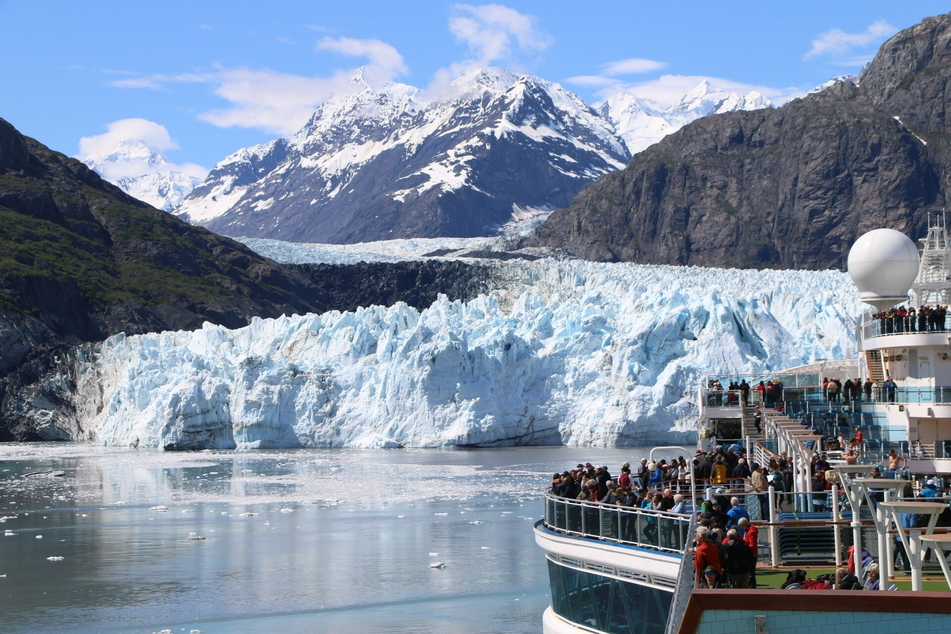 Glacier Bay attractions, Opening hours, Hotels, Food near Glacier Bay, Travel guide, 1920x1280 HD Desktop