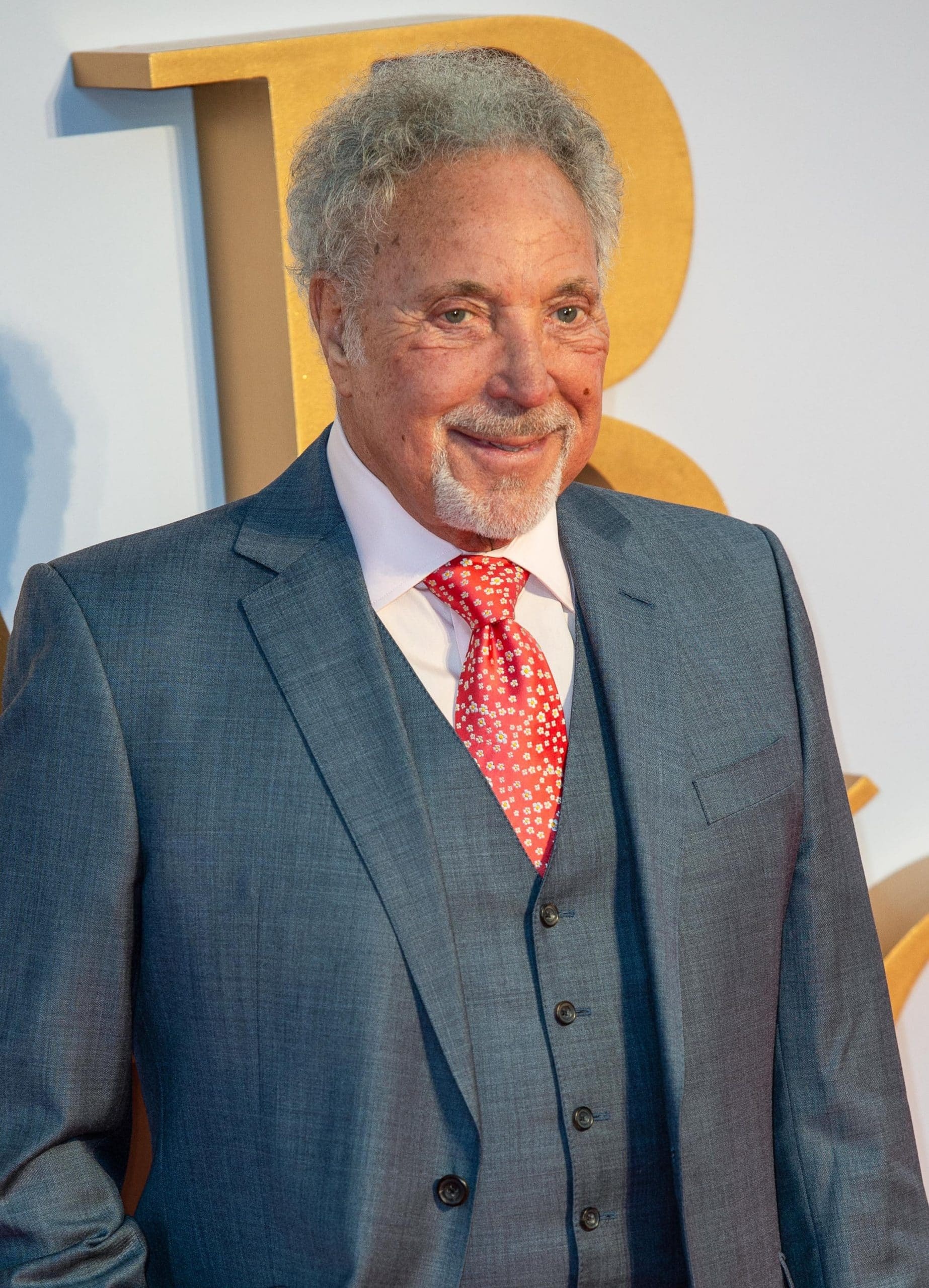 Happy birthday Tom Jones, Celebration of age, 1850x2560 HD Phone