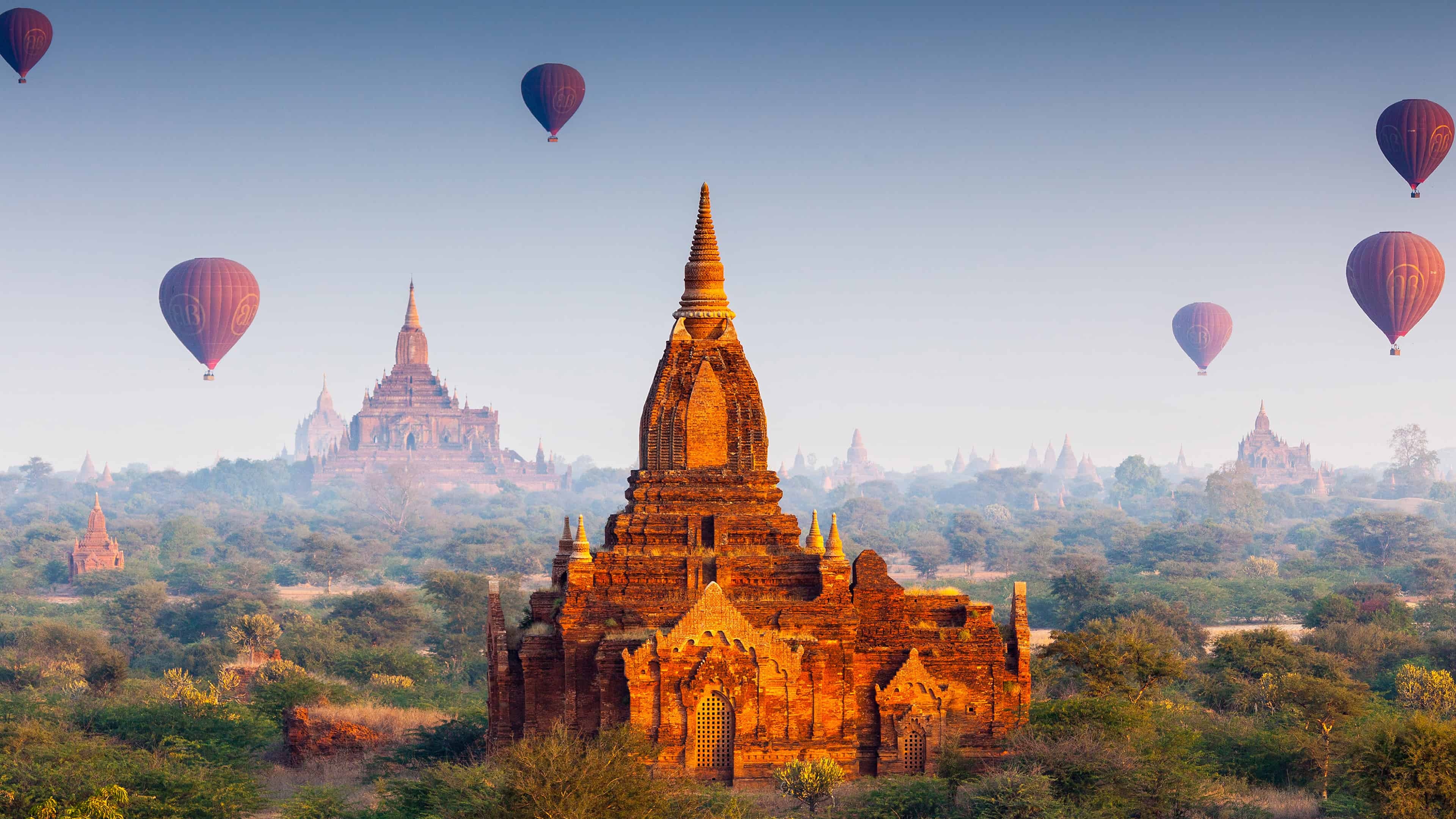 Myanmar temple, Sacred architecture, Spiritual sites, Cultural heritage, 3840x2160 4K Desktop