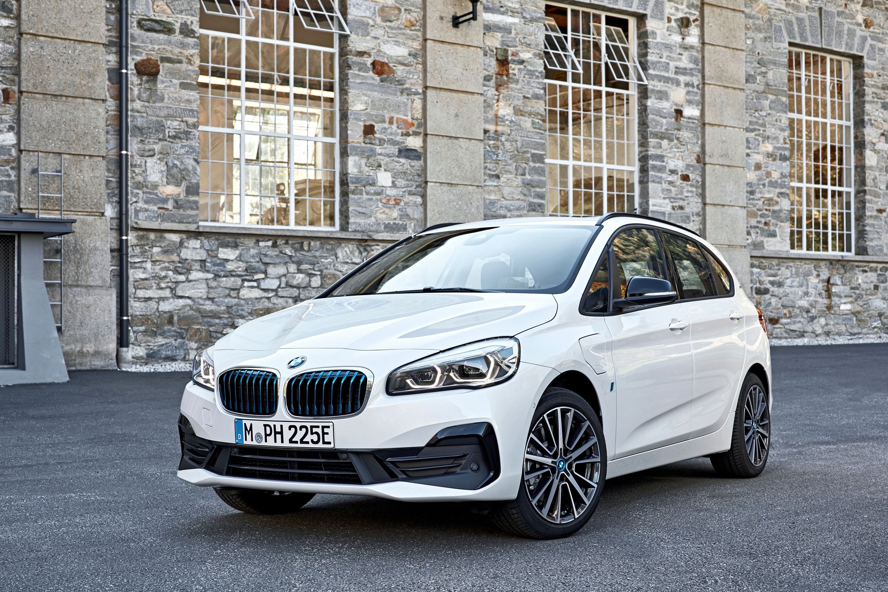 BMW 2 Series, Gran Tourer, Automotive, Design, 3000x2000 HD Desktop